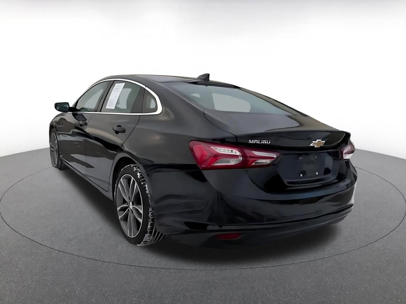 Thumbnail: 2024 Chevrolet Malibu - 11