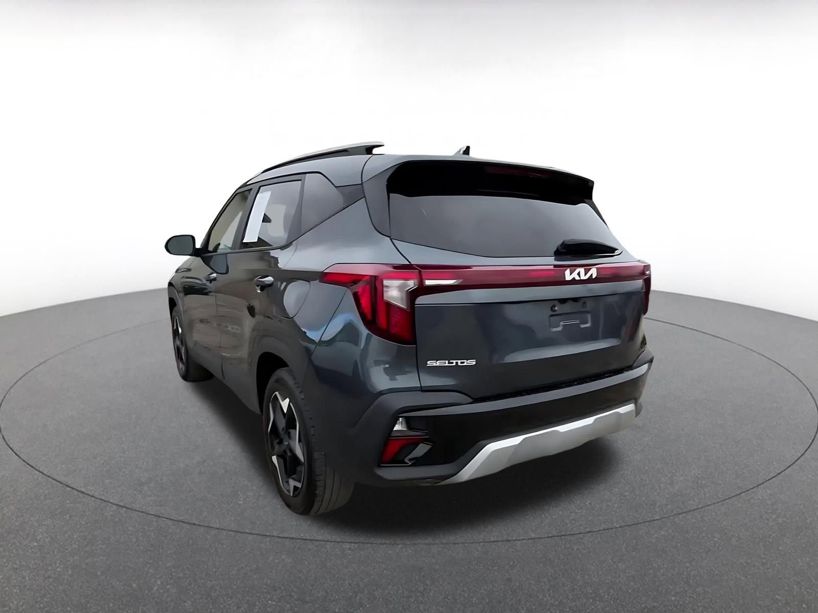 Thumbnail: 2025 Kia Seltos - 11