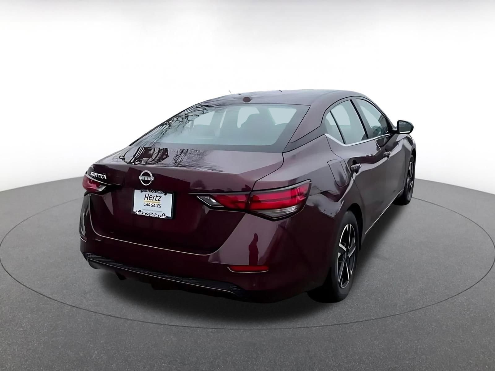 Thumbnail: 2025 Nissan Sentra - 14