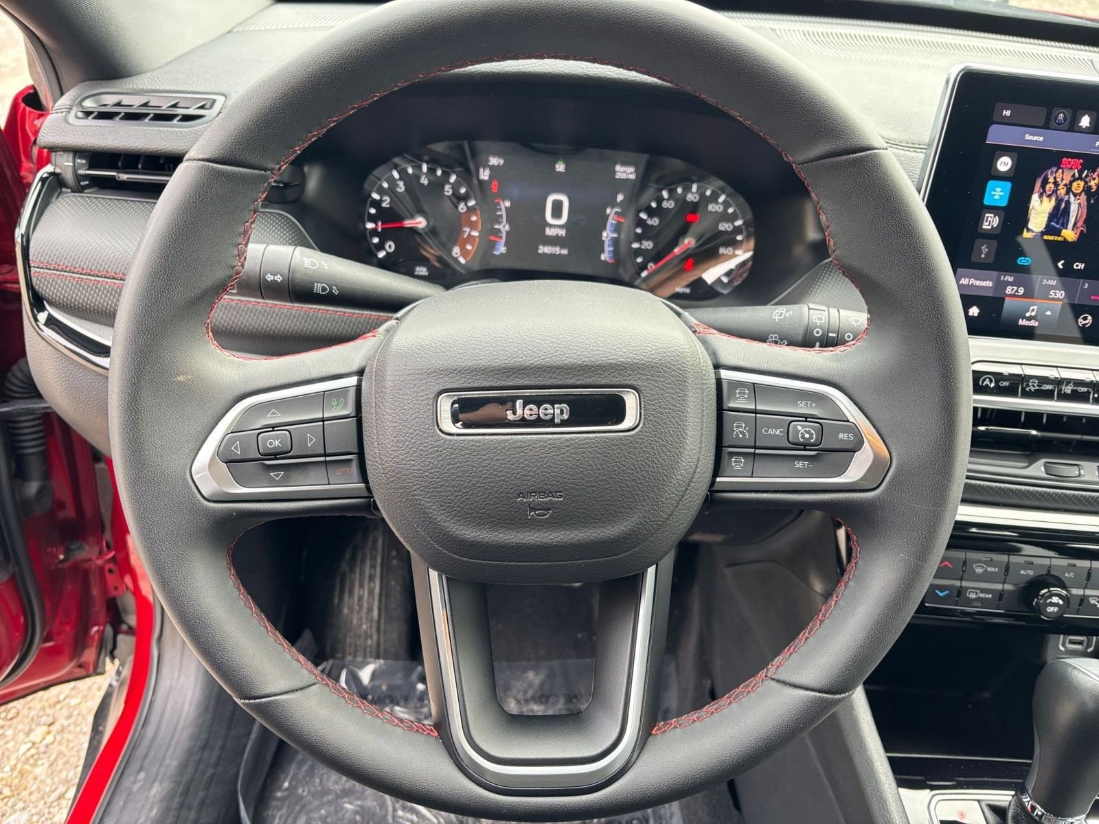 Thumbnail: 2025 Jeep Compass - 27