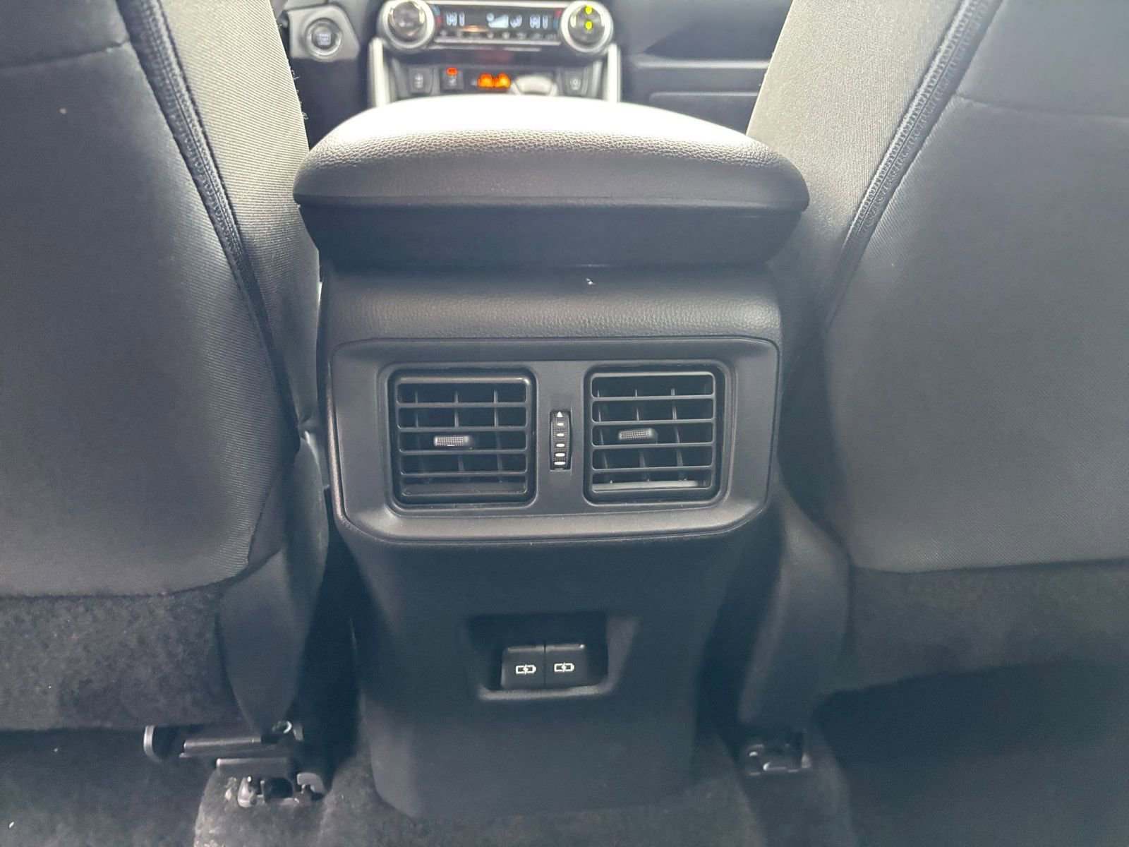 Thumbnail: 2025 Toyota RAV4 - 24