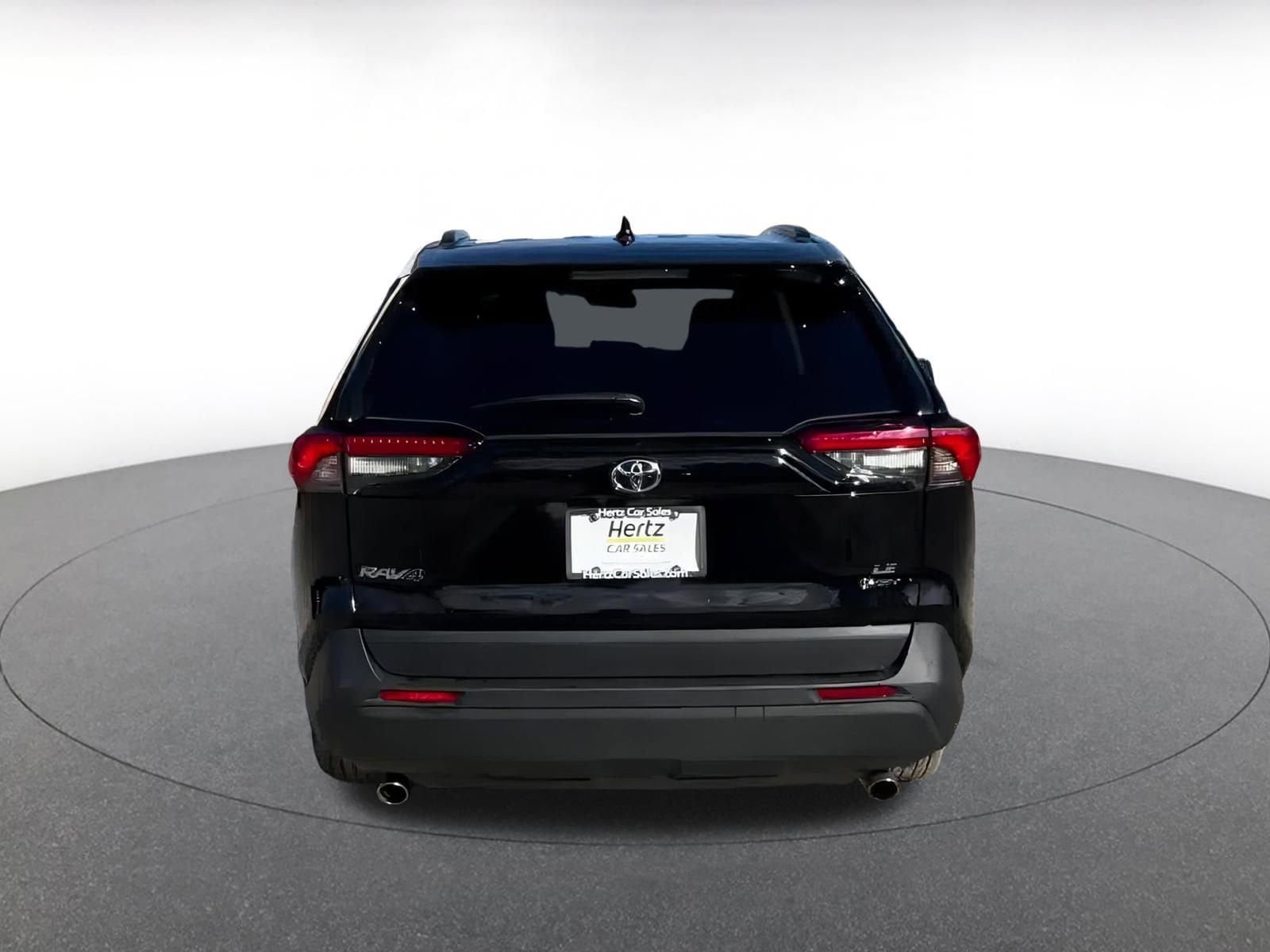 Thumbnail: 2025 Toyota RAV4 - 12