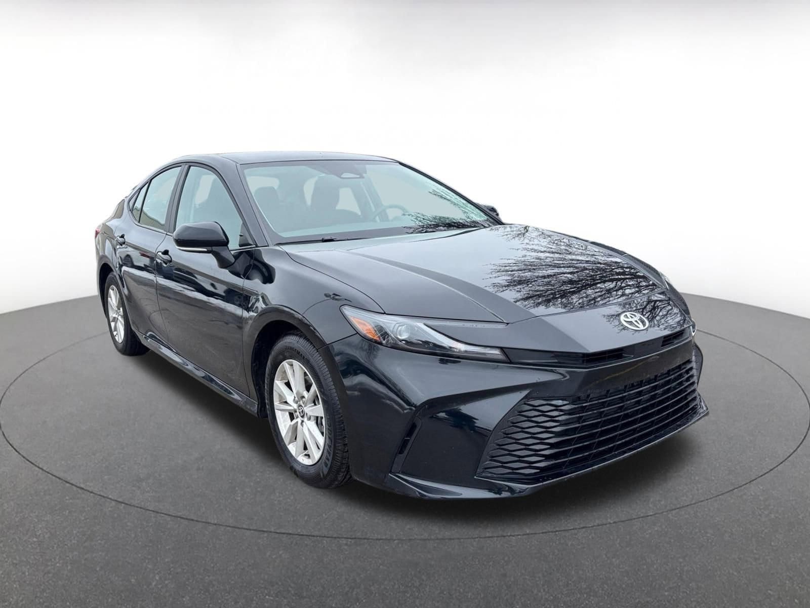 Thumbnail: 2025 Toyota Camry - 1