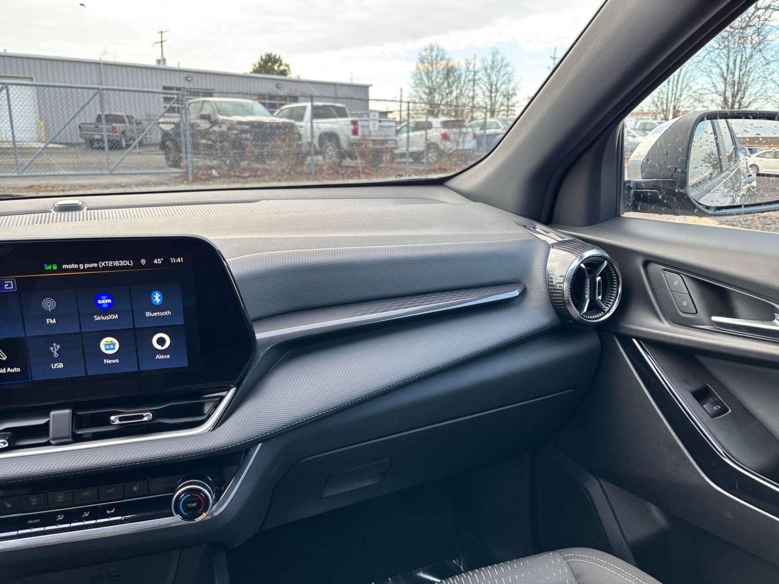 Thumbnail: 2025 Chevrolet Equinox - 32