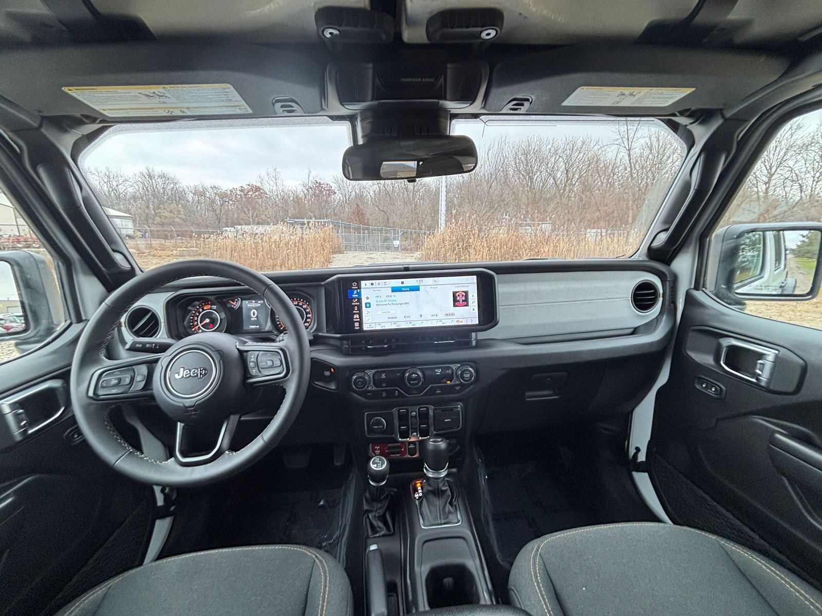 Thumbnail: 2025 Jeep Wrangler - 32