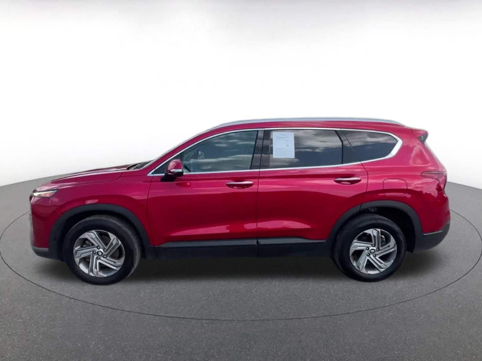 Thumbnail: 2023 Hyundai Santa Fe - 9