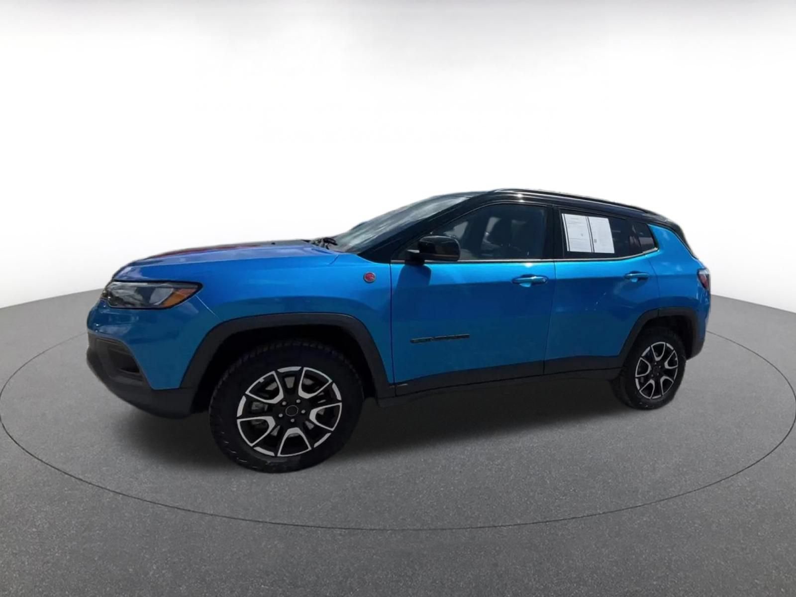 Thumbnail: 2025 Jeep Compass - 8