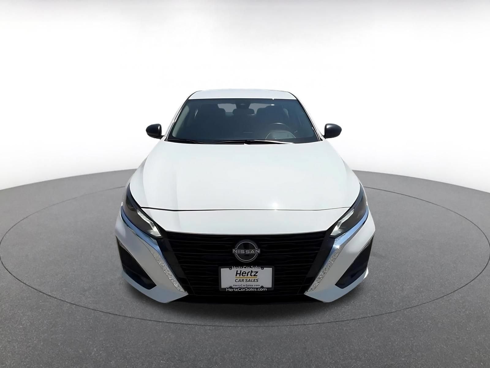 Thumbnail: 2025 Nissan Altima - 4