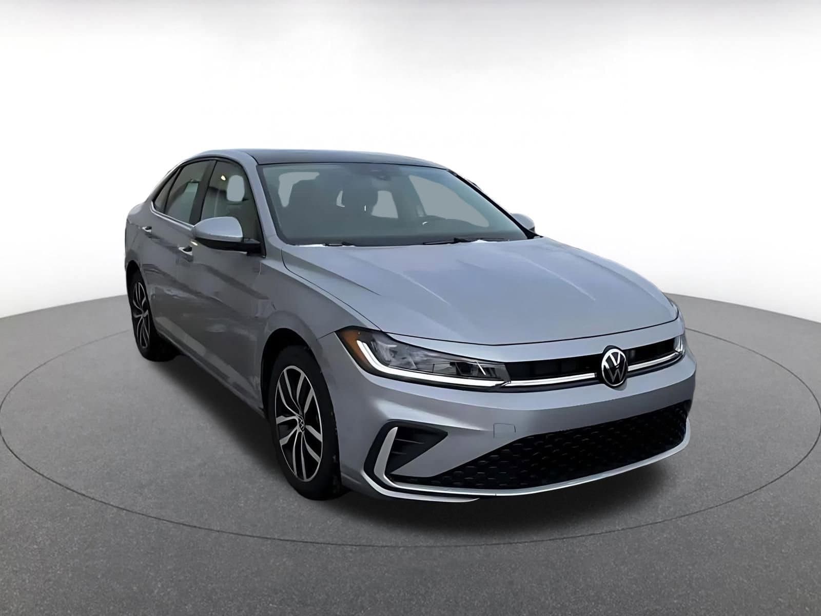 Thumbnail: 2025 Volkswagen Jetta - 3