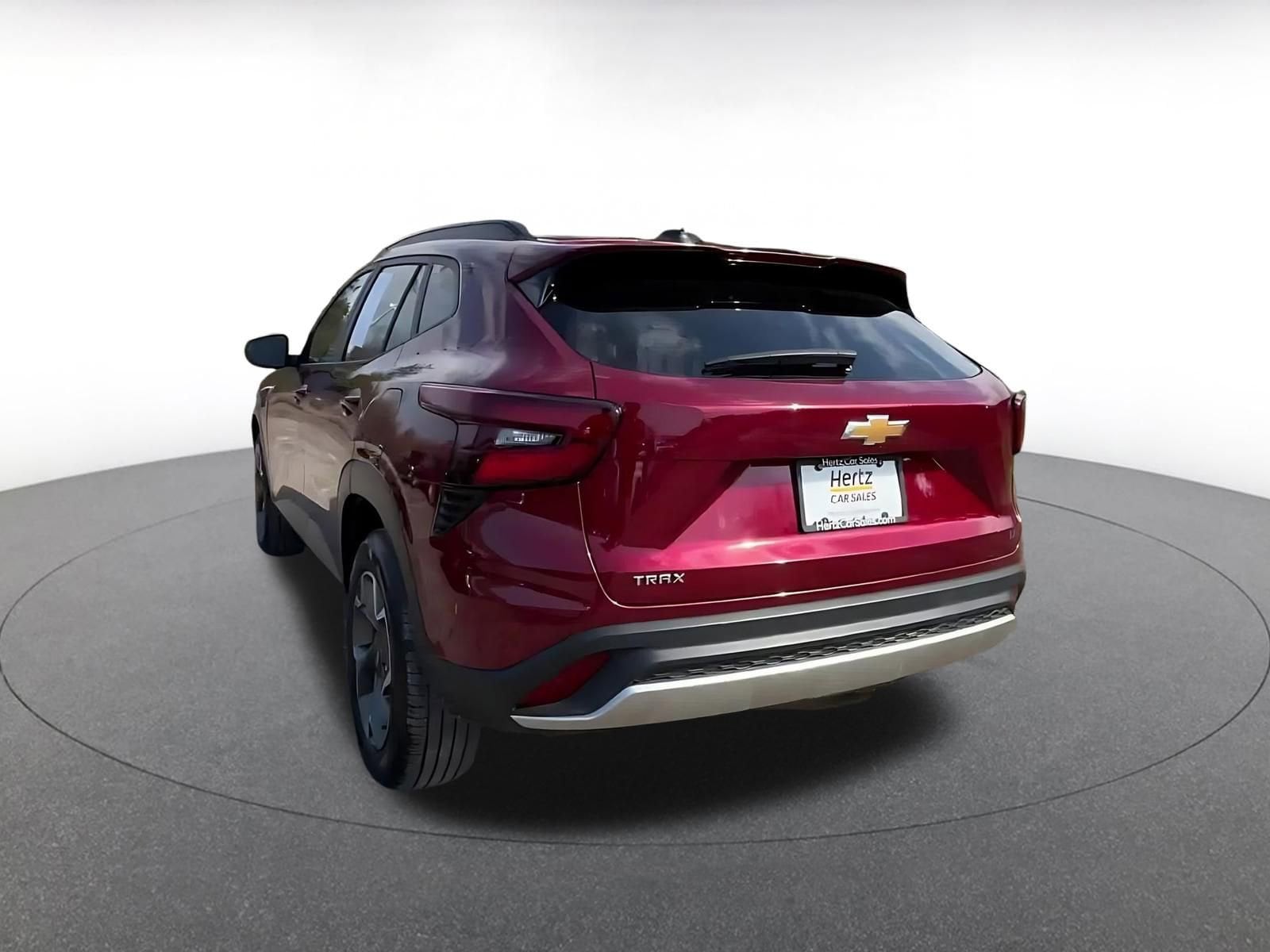 Thumbnail: 2025 Chevrolet Trax - 11