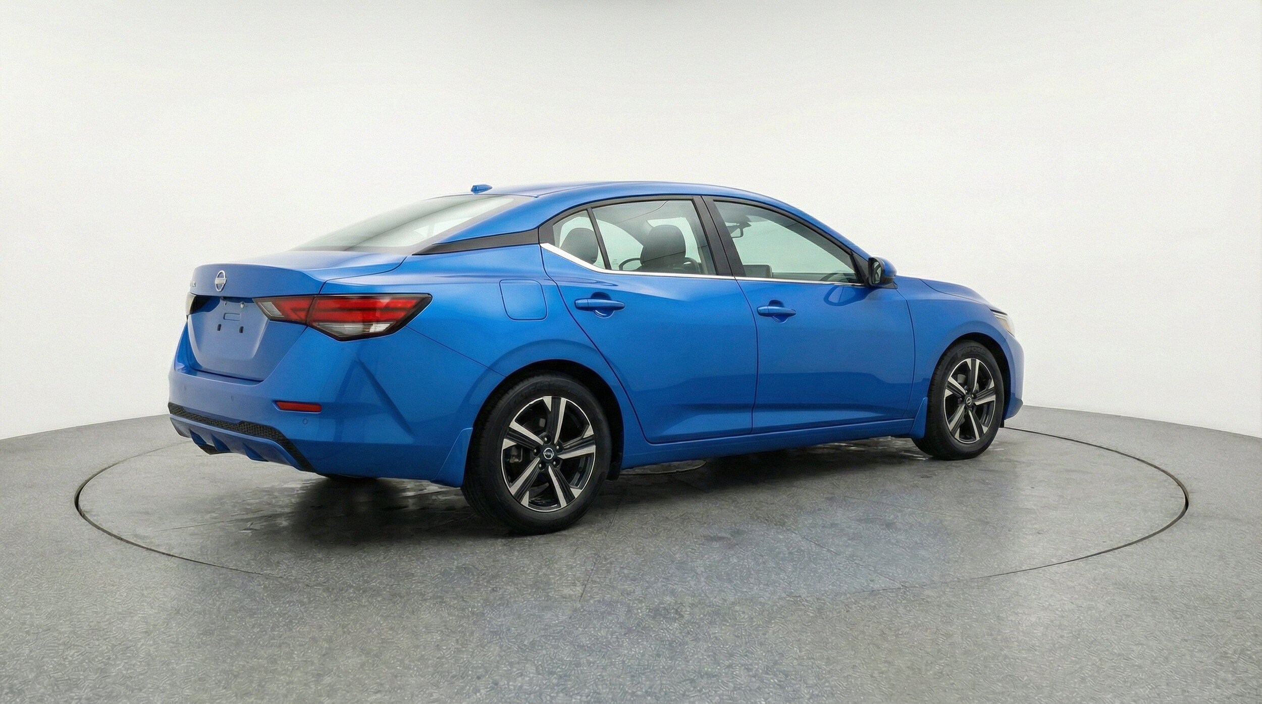 Thumbnail: 2025 Nissan Sentra - 11