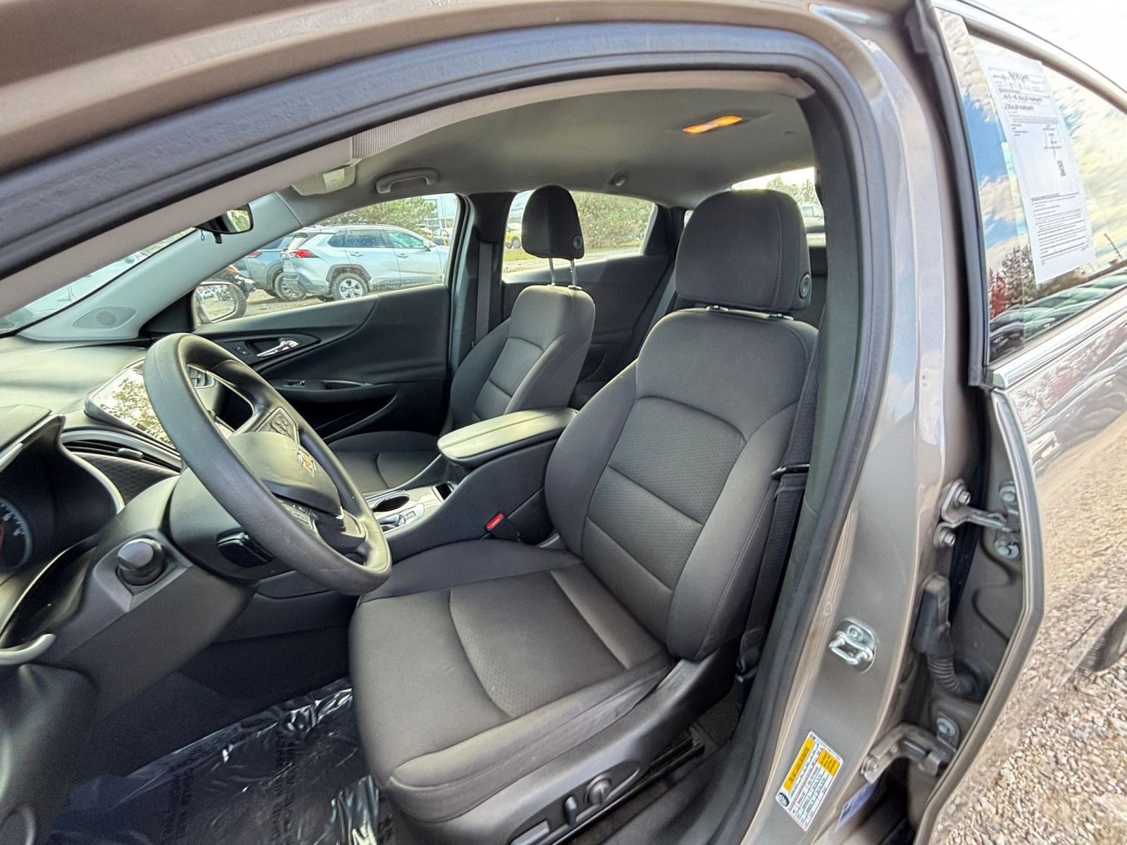 Thumbnail: 2024 Chevrolet Malibu - 35