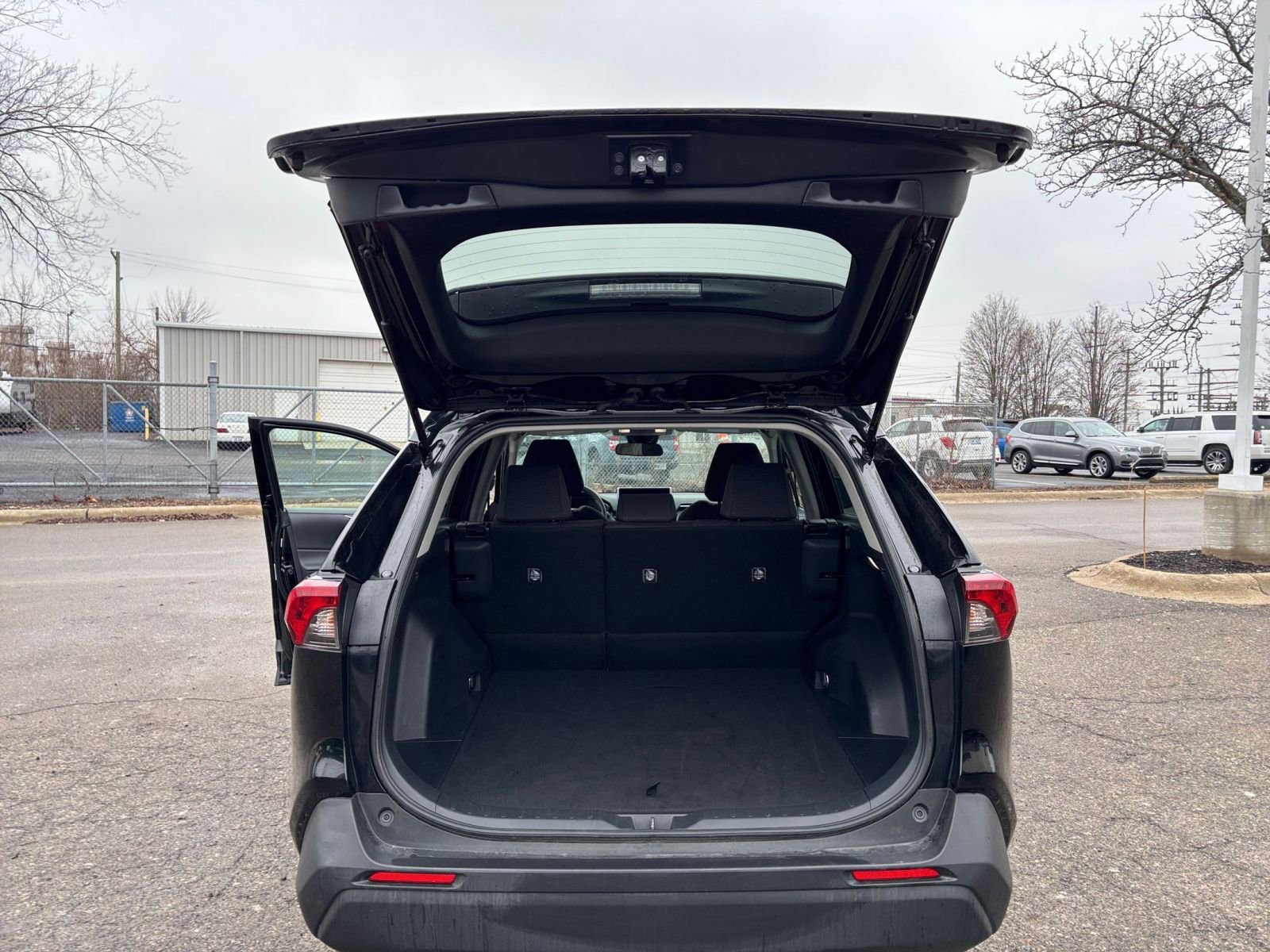 Thumbnail: 2025 Toyota RAV4 - 30