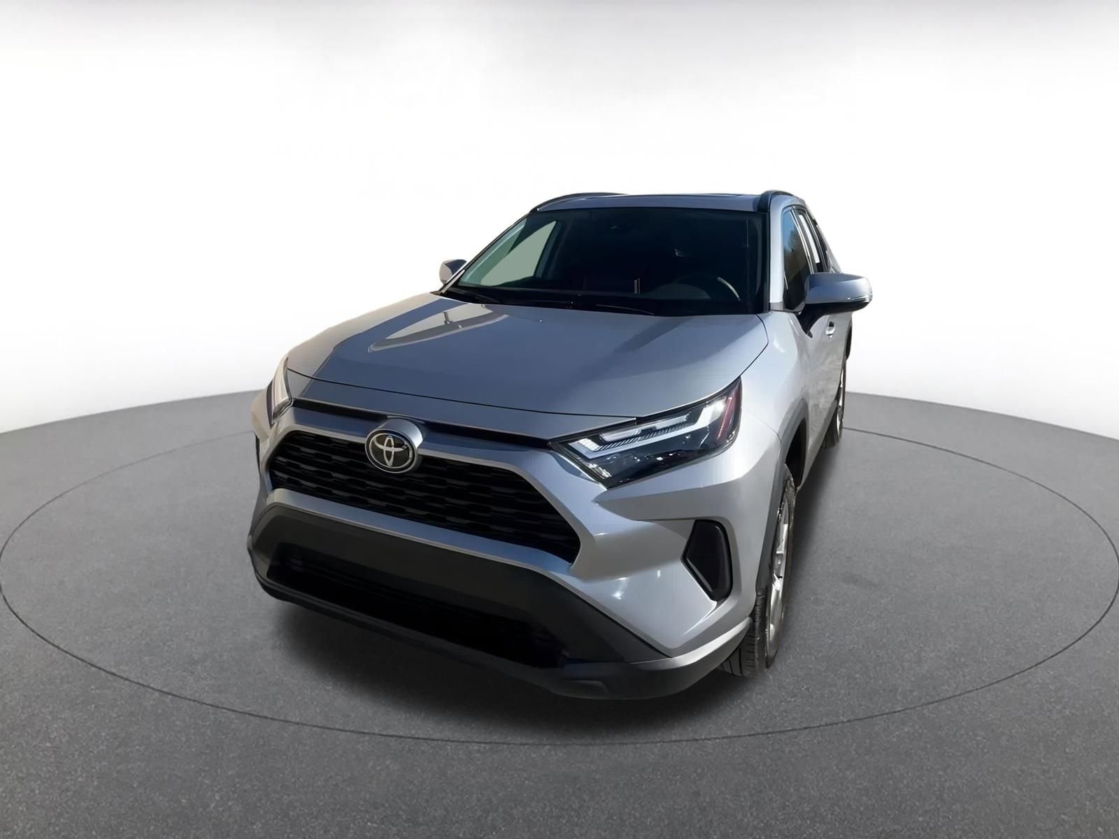 Thumbnail: 2025 Toyota RAV4 - 7