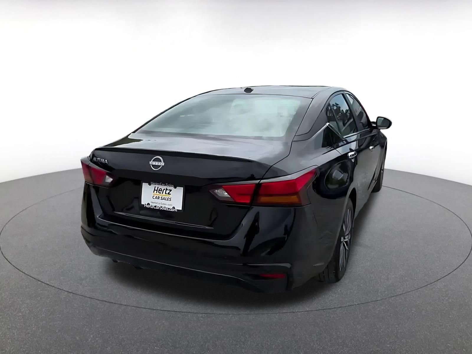 Thumbnail: 2025 Nissan Altima - 15