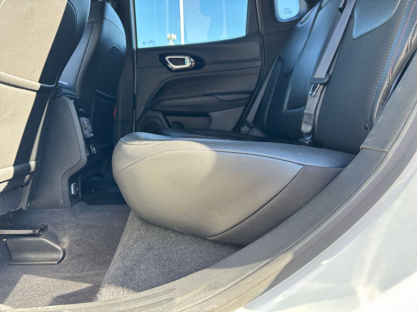 Thumbnail: 2025 Jeep Compass - 24