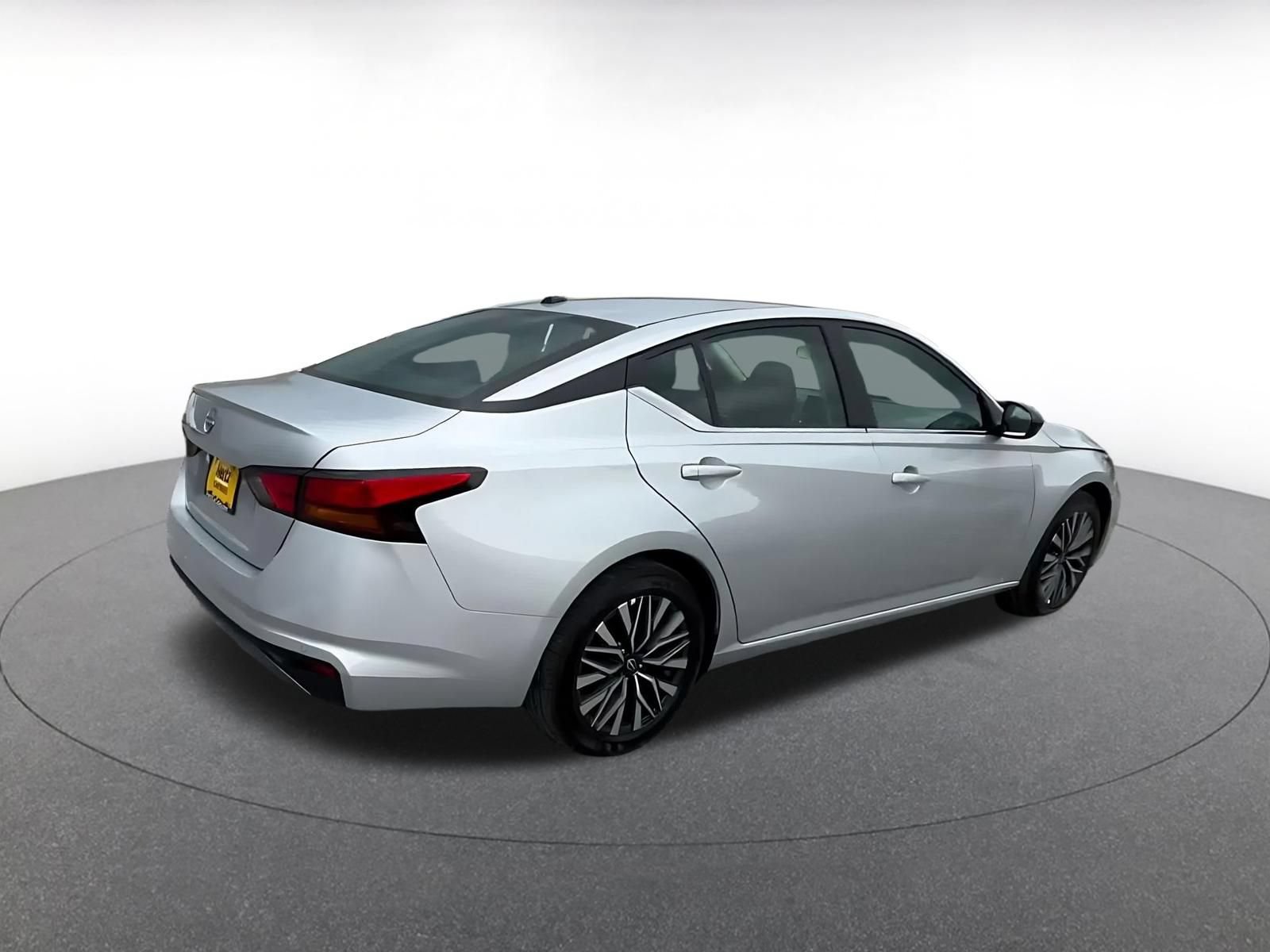 Thumbnail: 2026 Nissan Altima - 12
