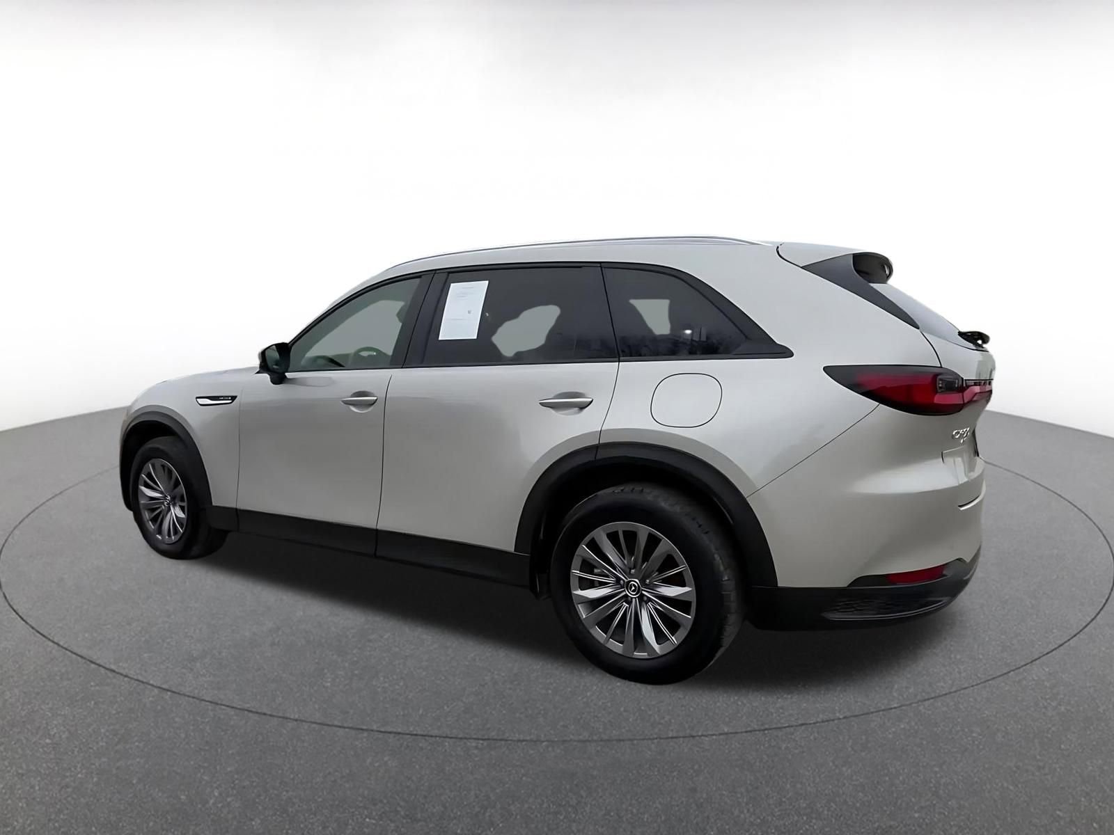 Thumbnail: 2025 Mazda CX-90 - 10