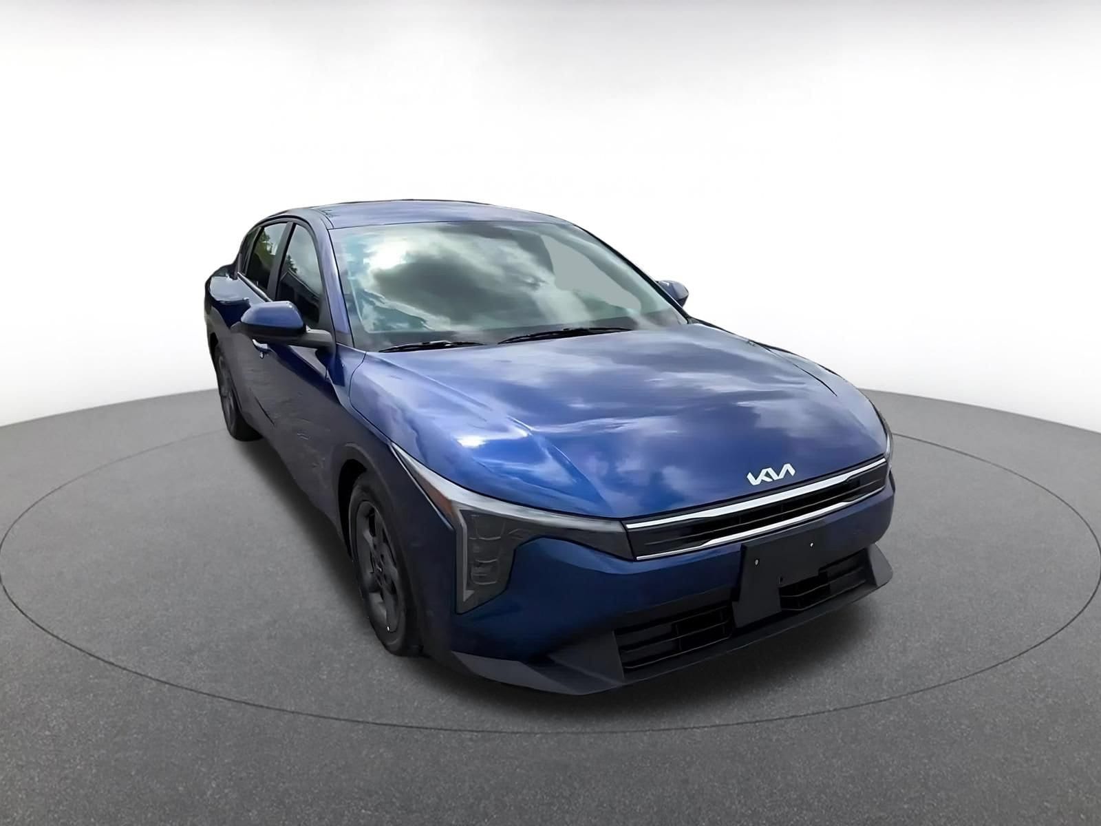 Thumbnail: 2025 Kia K4 - 3