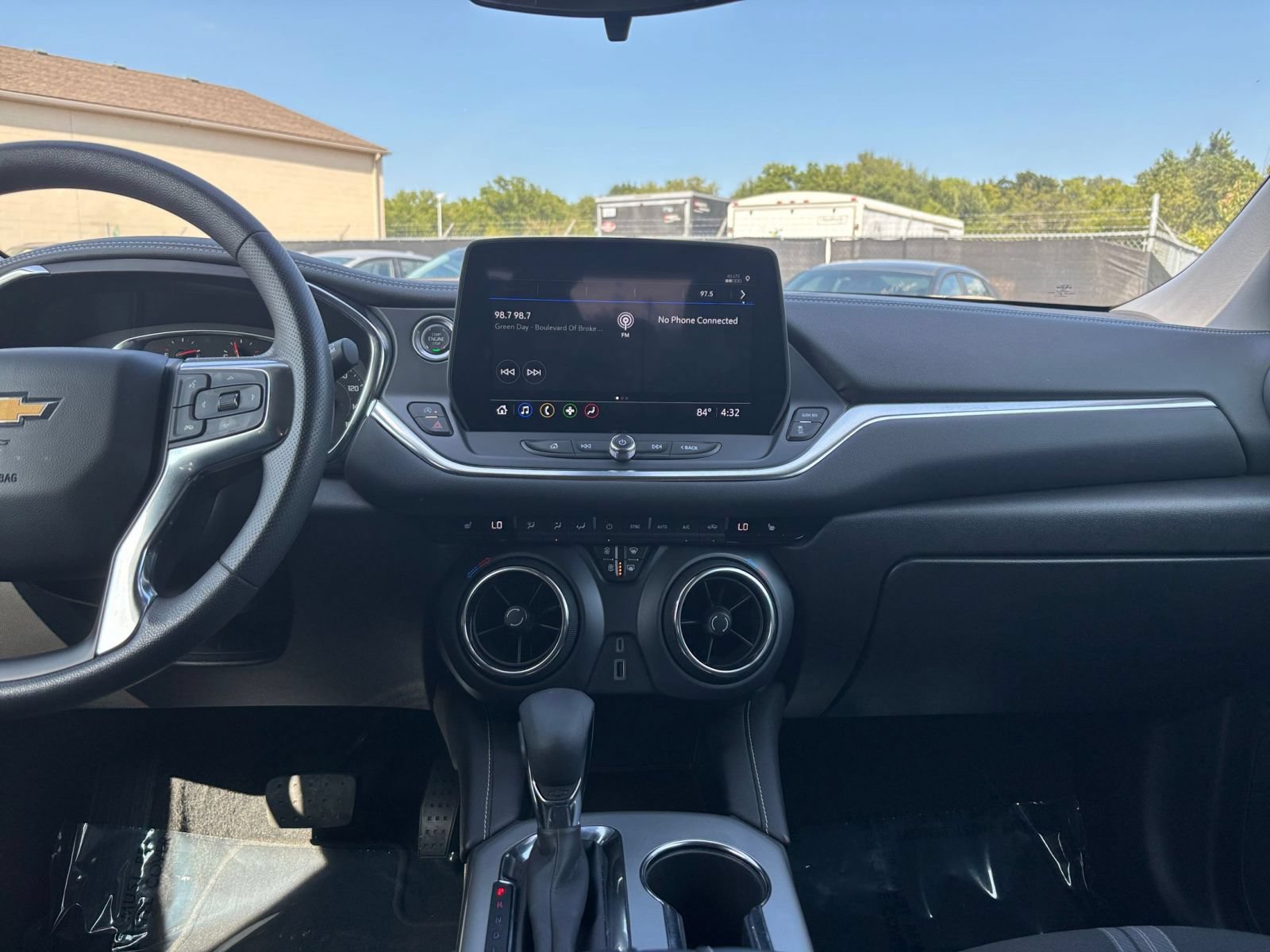 Thumbnail: 2025 Chevrolet Blazer - 14