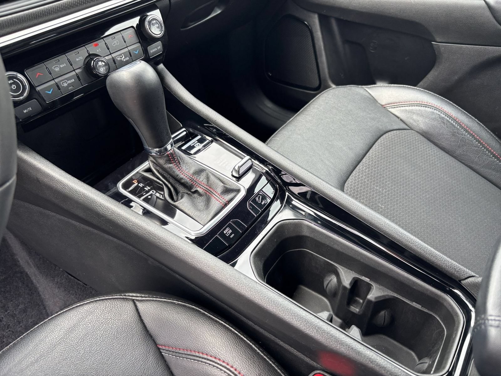 2025 Jeep Compass Trailhawk - Photo 41