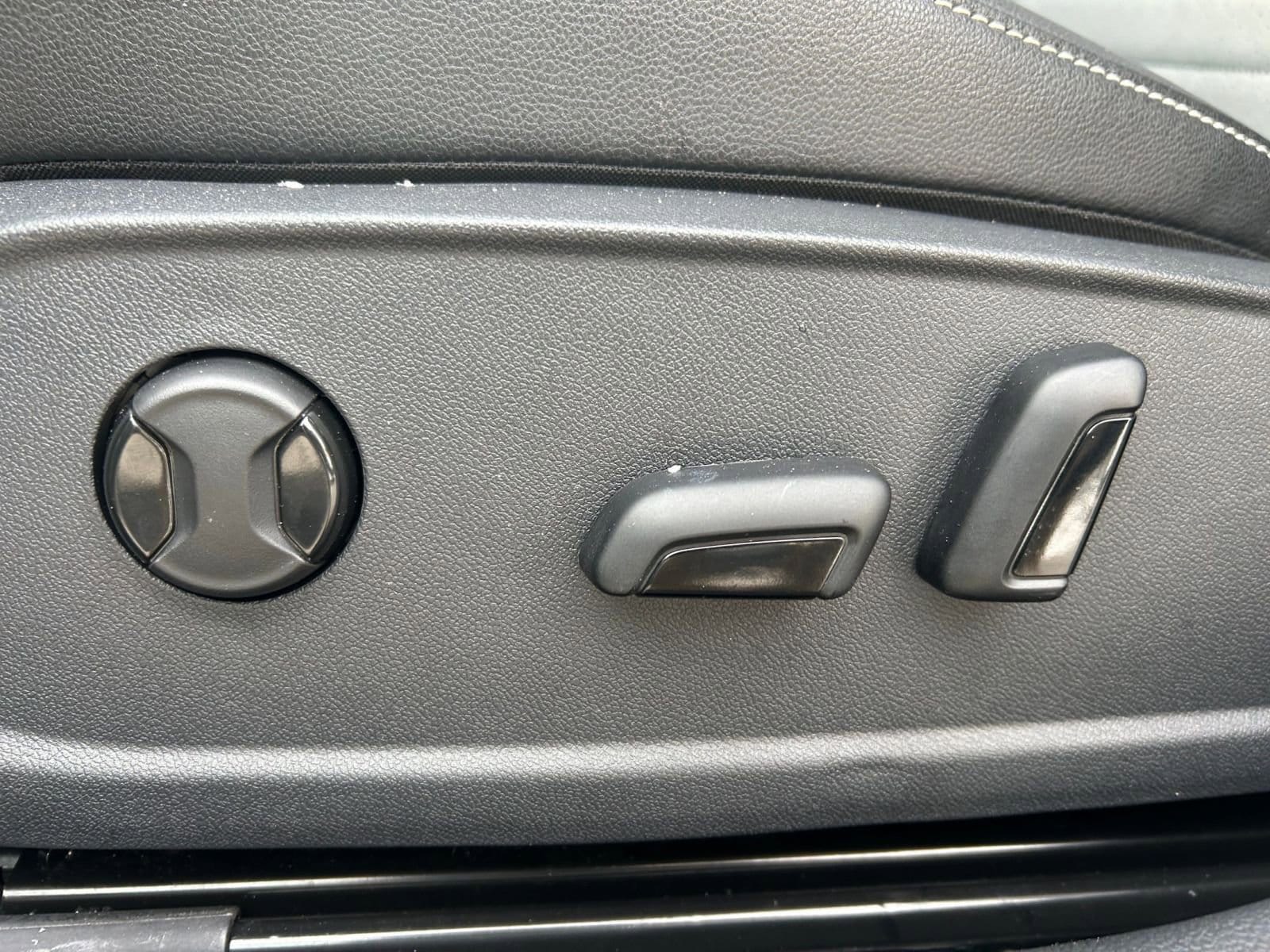 Thumbnail: 2025 Volkswagen Jetta - 23