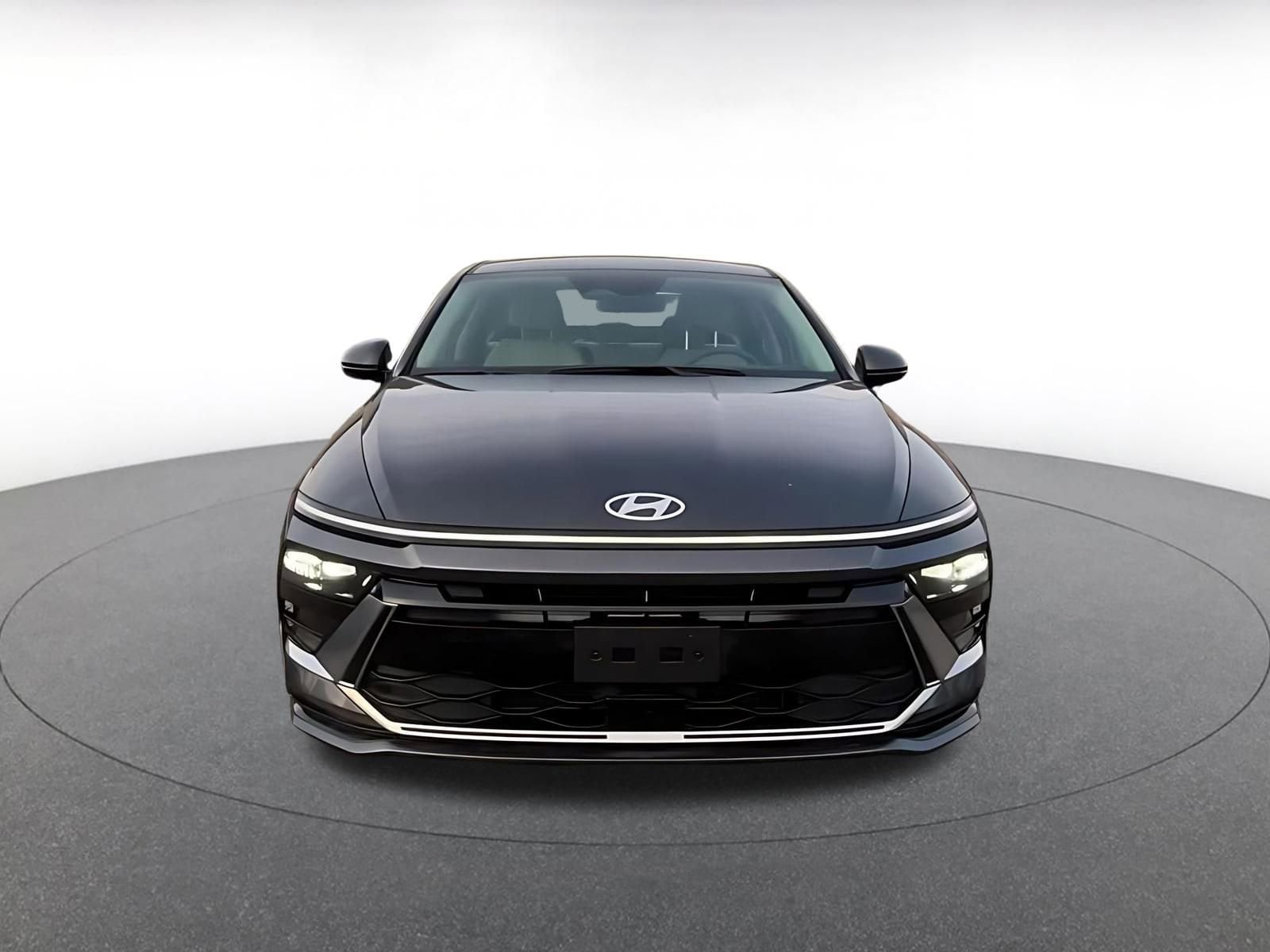 Thumbnail: 2025 Hyundai Sonata - 4