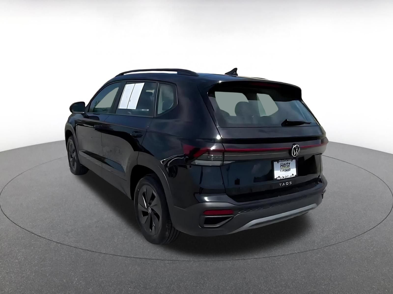 Thumbnail: 2026 Volkswagen Taos - 11