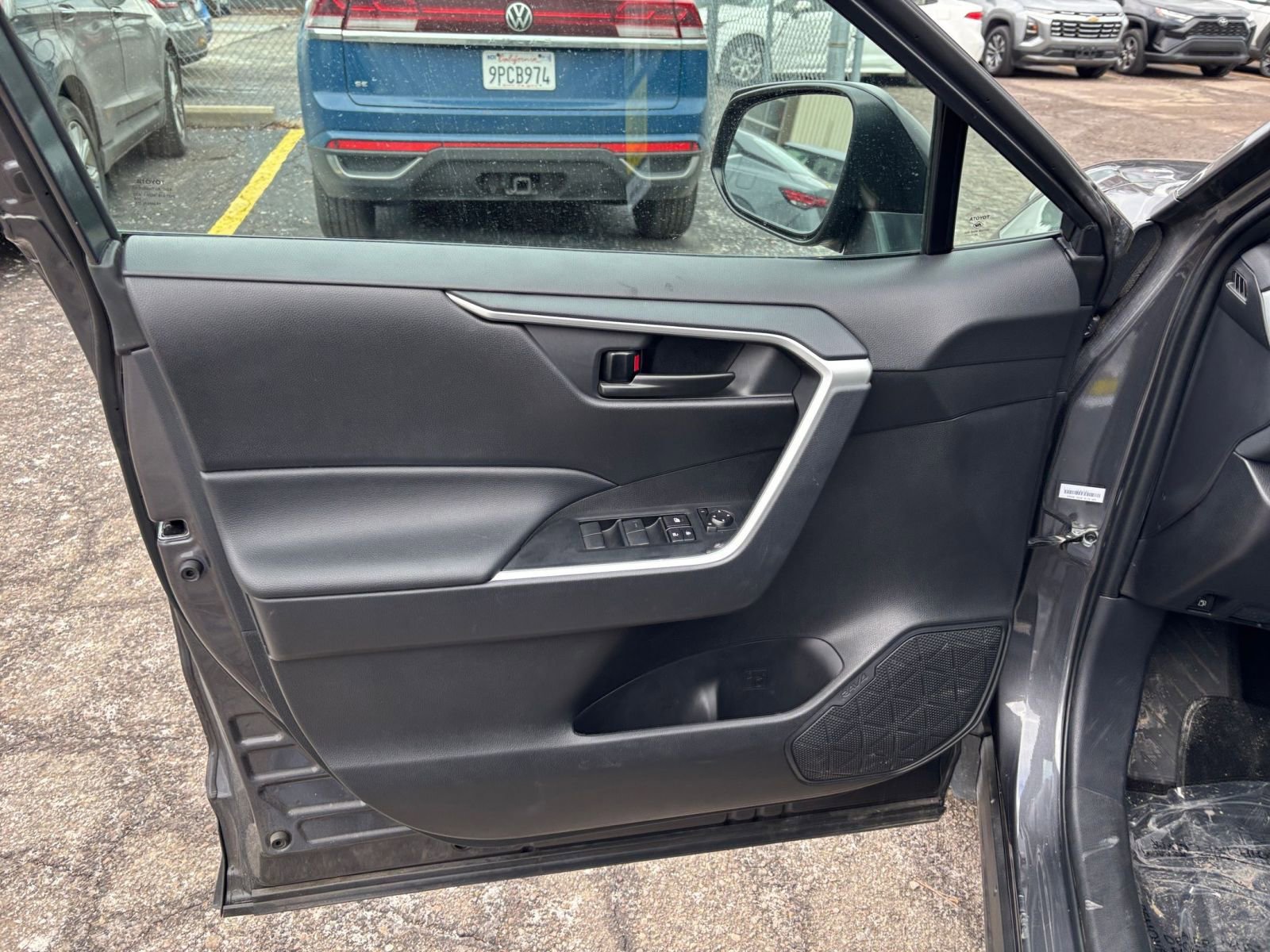 Thumbnail: 2025 Toyota RAV4 - 20