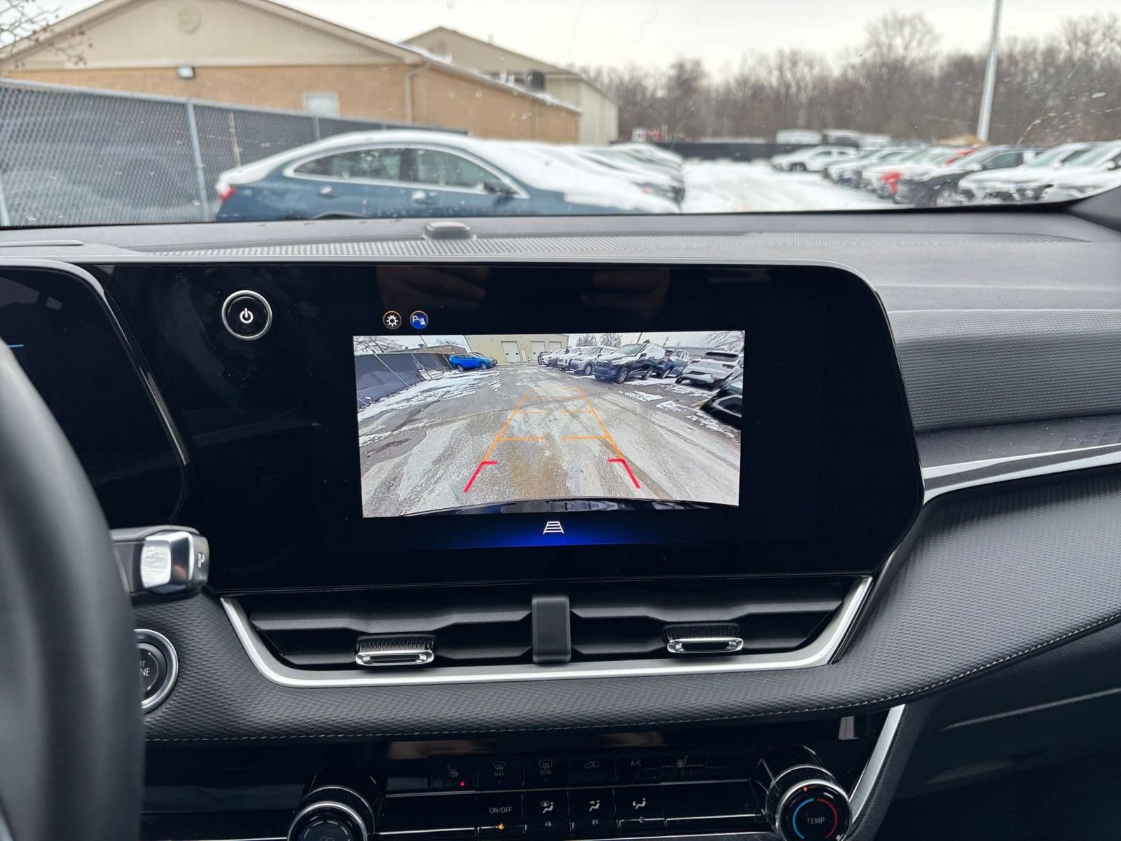 Thumbnail: 2025 Chevrolet Equinox - 17