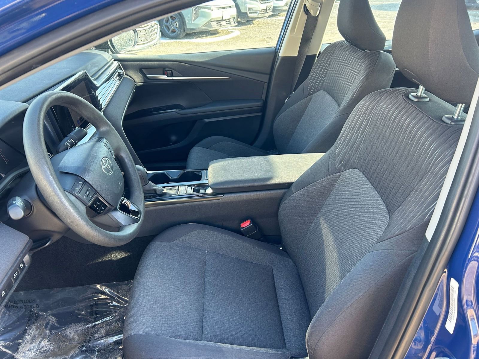 Thumbnail: 2025 Toyota Camry - 27