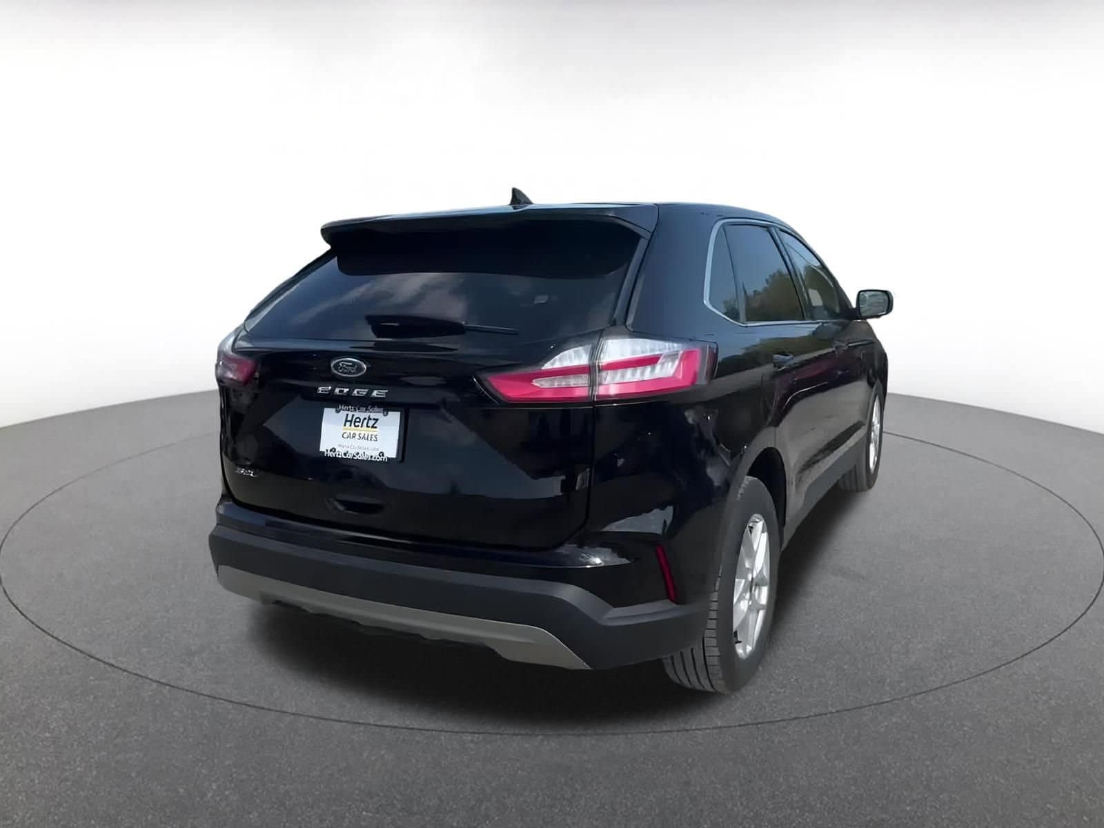 Thumbnail: 2024 Ford Edge - 14