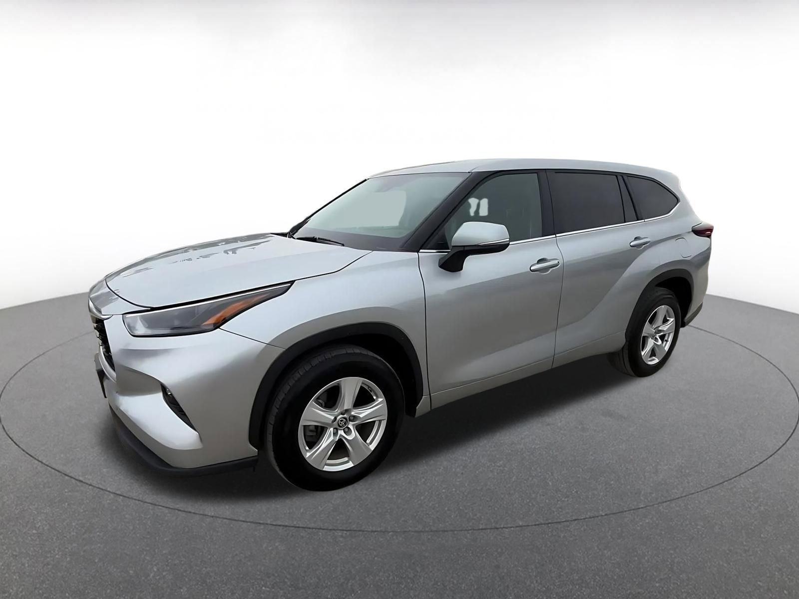 Thumbnail: 2025 Toyota Highlander - 8