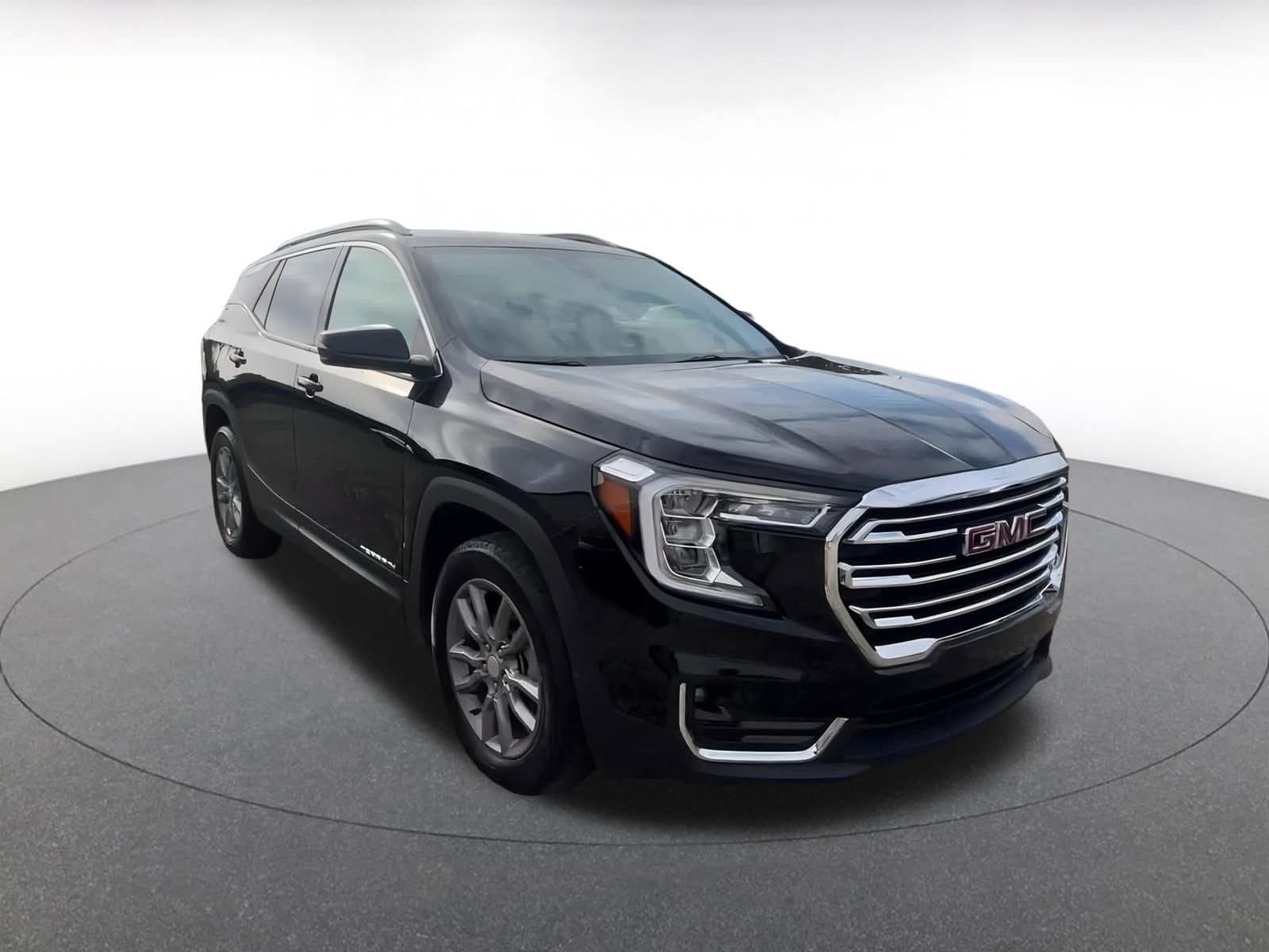 Thumbnail: 2024 GMC Terrain - 3