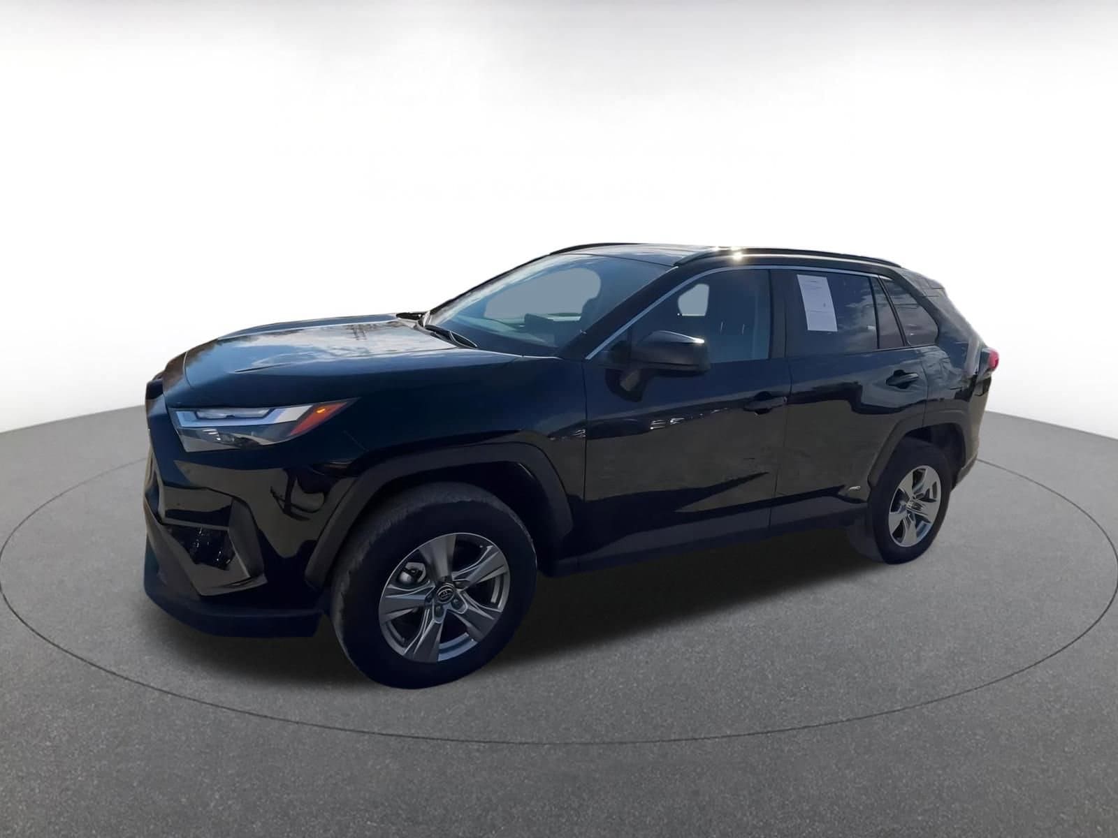 Thumbnail: 2025 Toyota RAV4 - 8