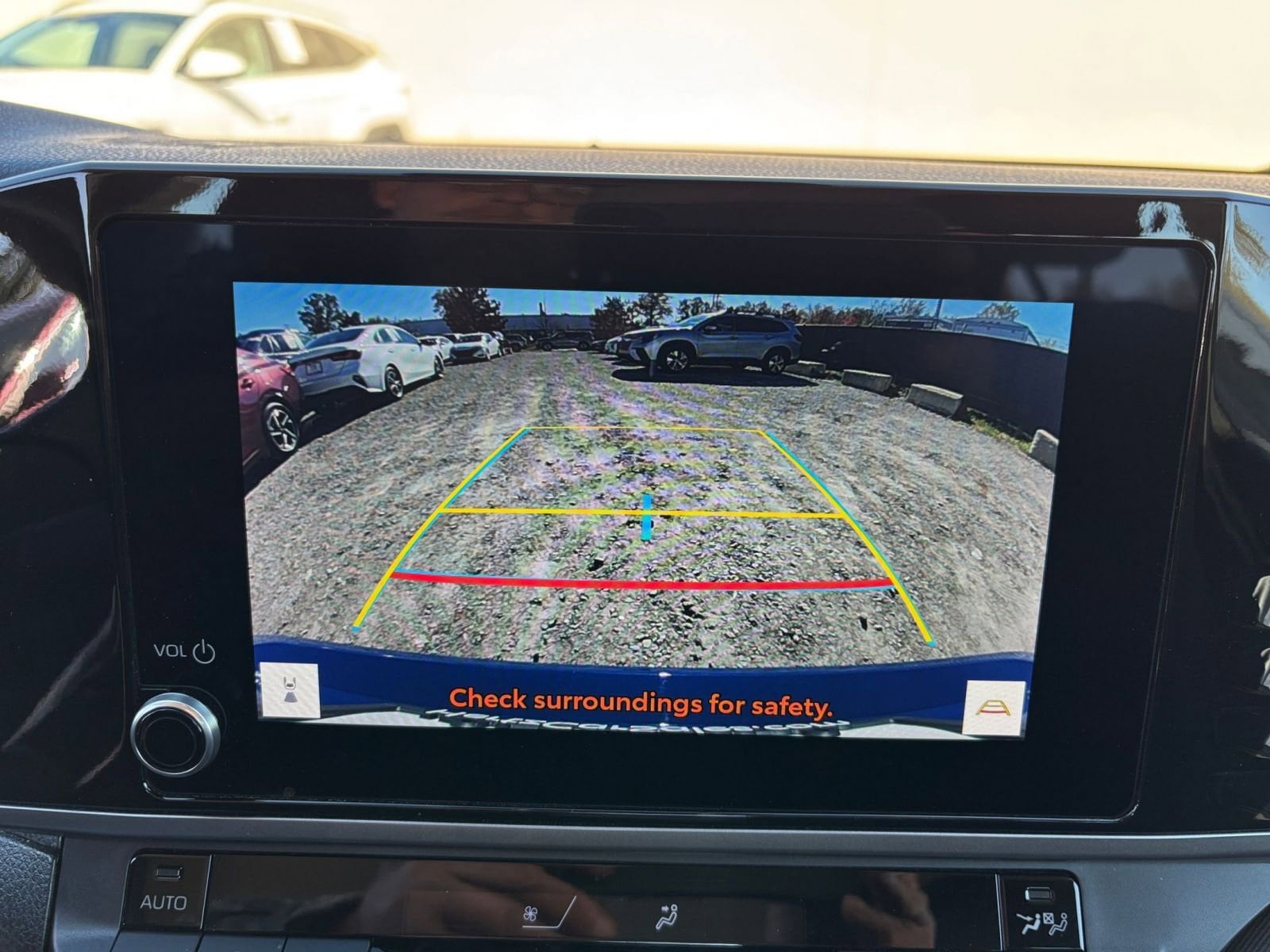 Thumbnail: 2025 Toyota Camry - 17