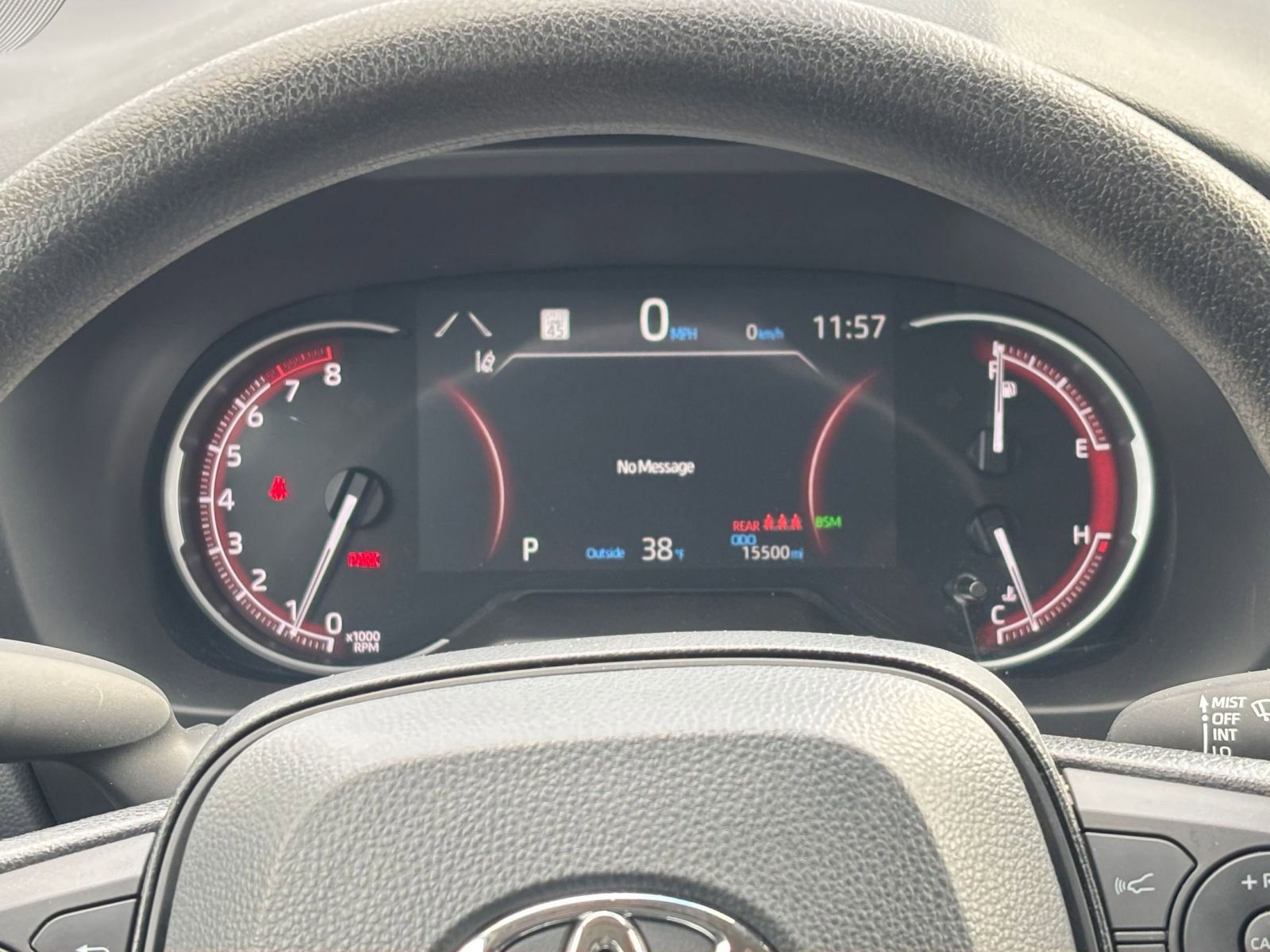 Thumbnail: 2025 Toyota RAV4 - 33