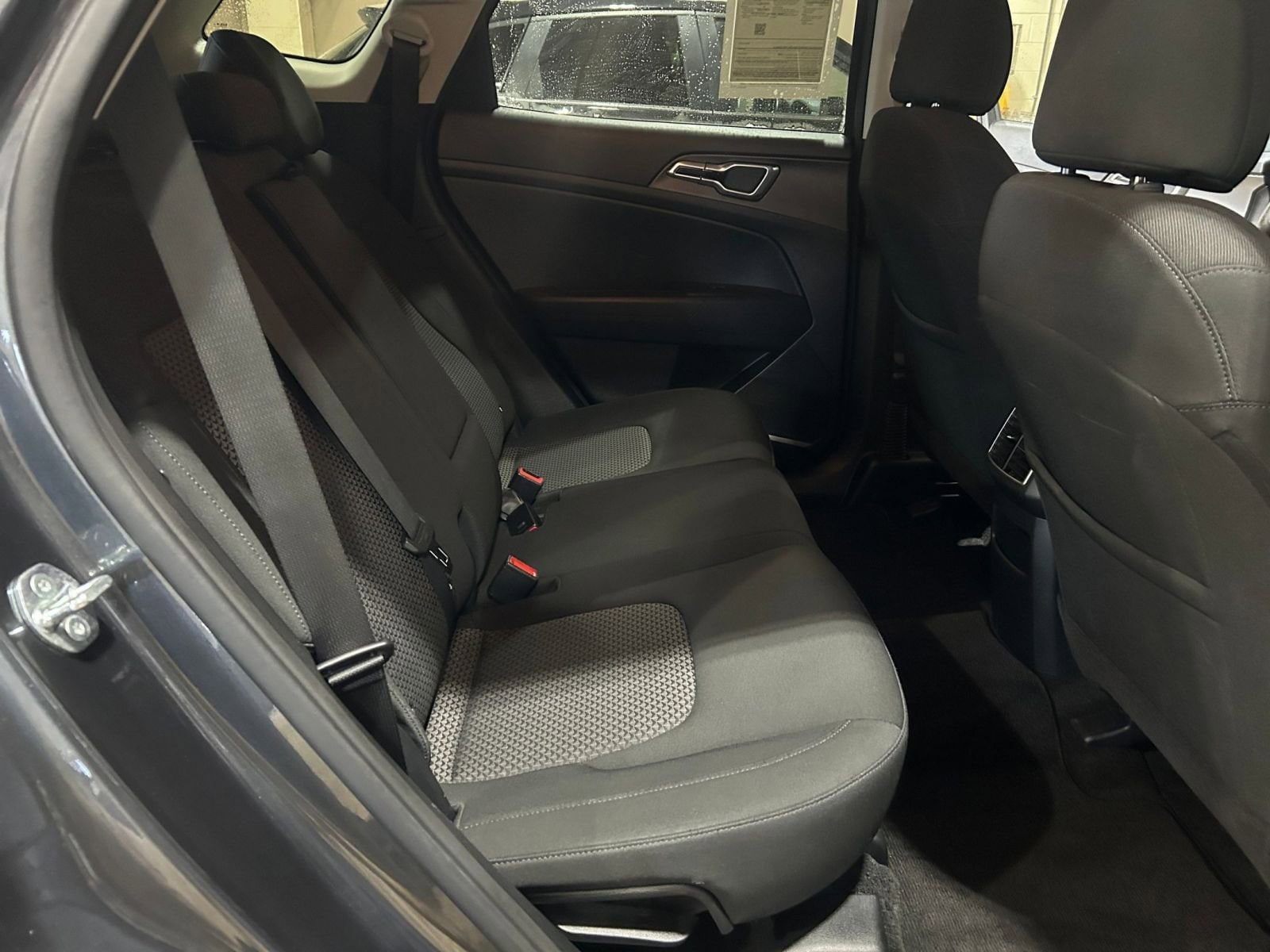 Thumbnail: 2023 Kia Sportage - 24