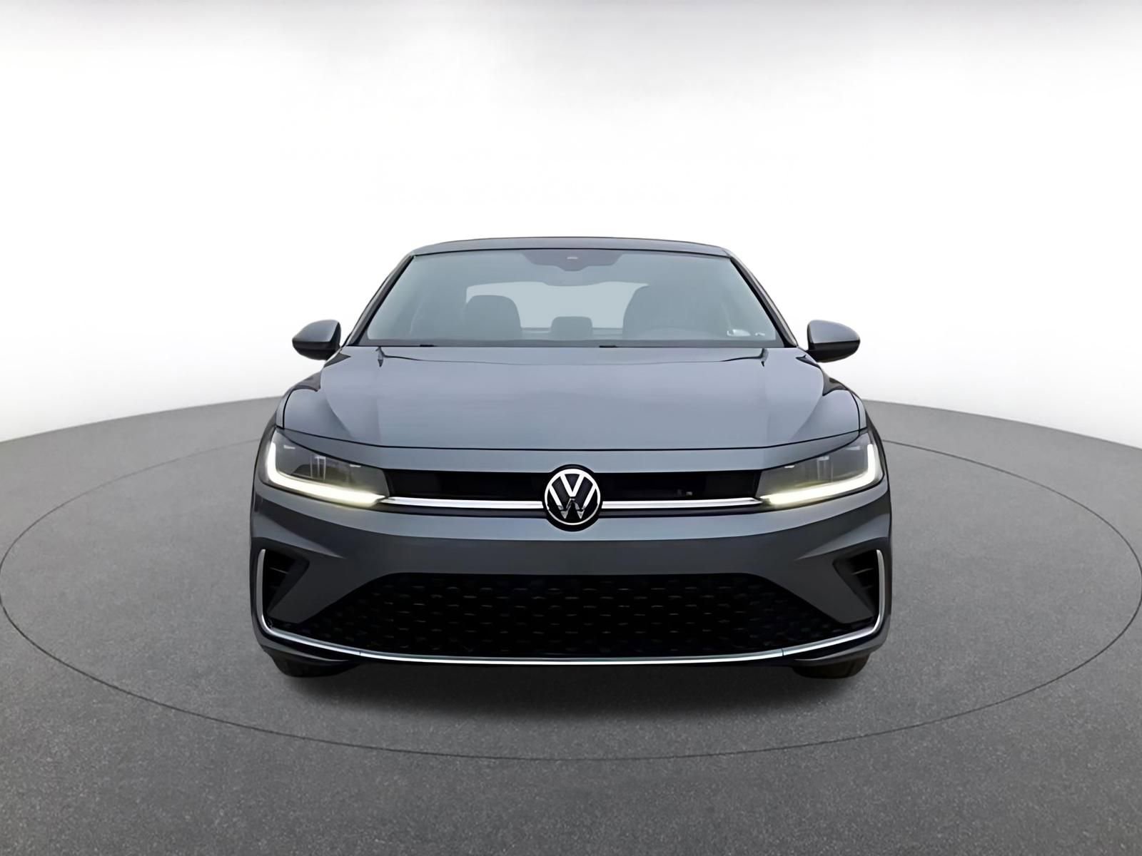 Thumbnail: 2025 Volkswagen Jetta - 4