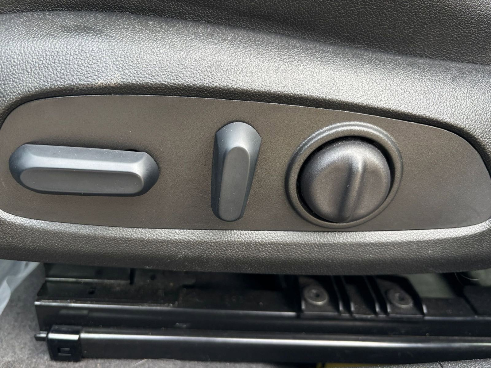 Thumbnail: 2024 Chevrolet Malibu - 23