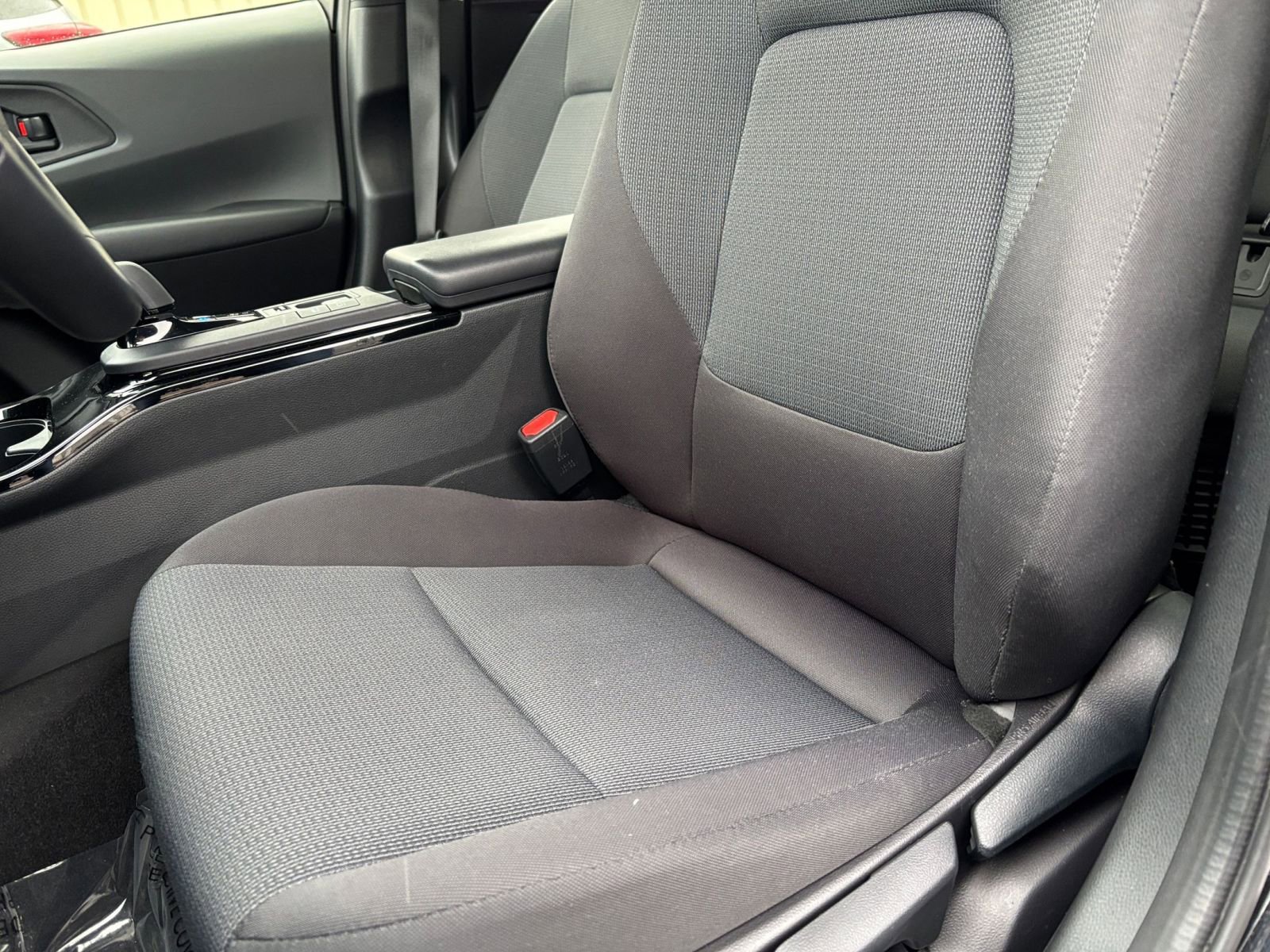 Thumbnail: 2025 Toyota Prius - 24