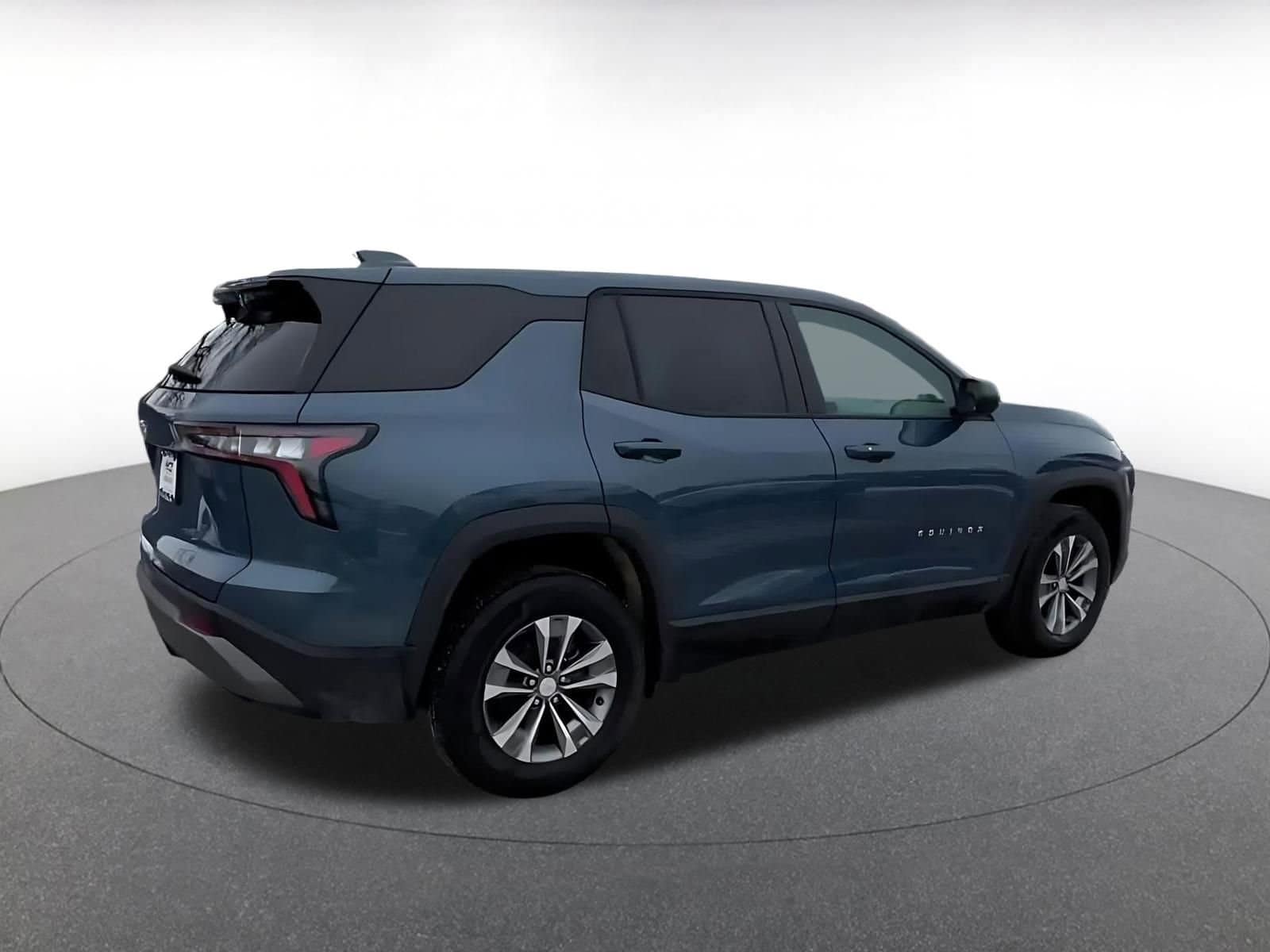 Thumbnail: 2025 Chevrolet Equinox - 15