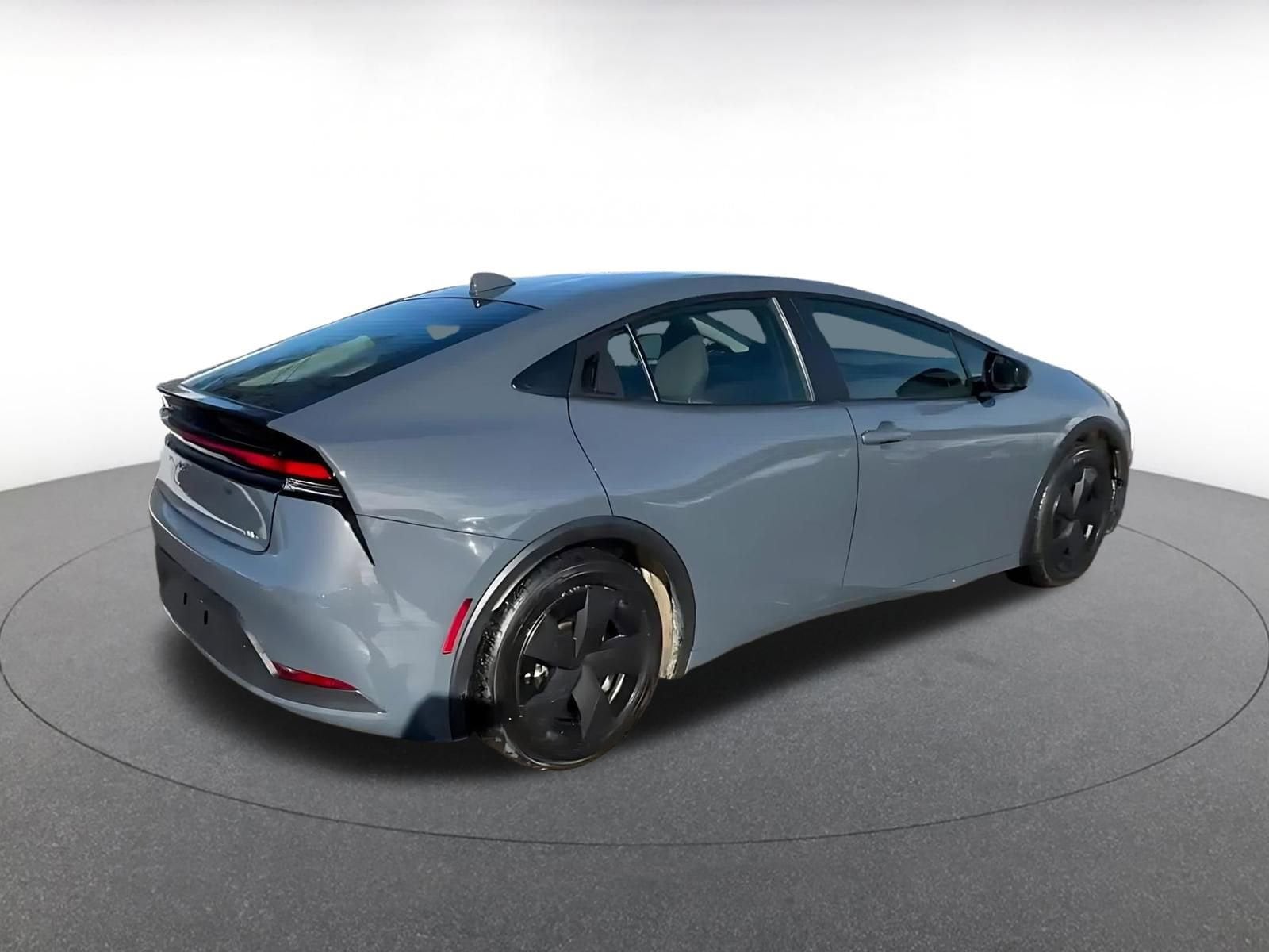 Thumbnail: 2025 Toyota Prius - 15