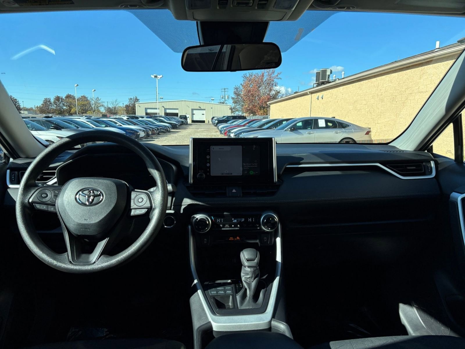 Thumbnail: 2025 Toyota RAV4 - 35