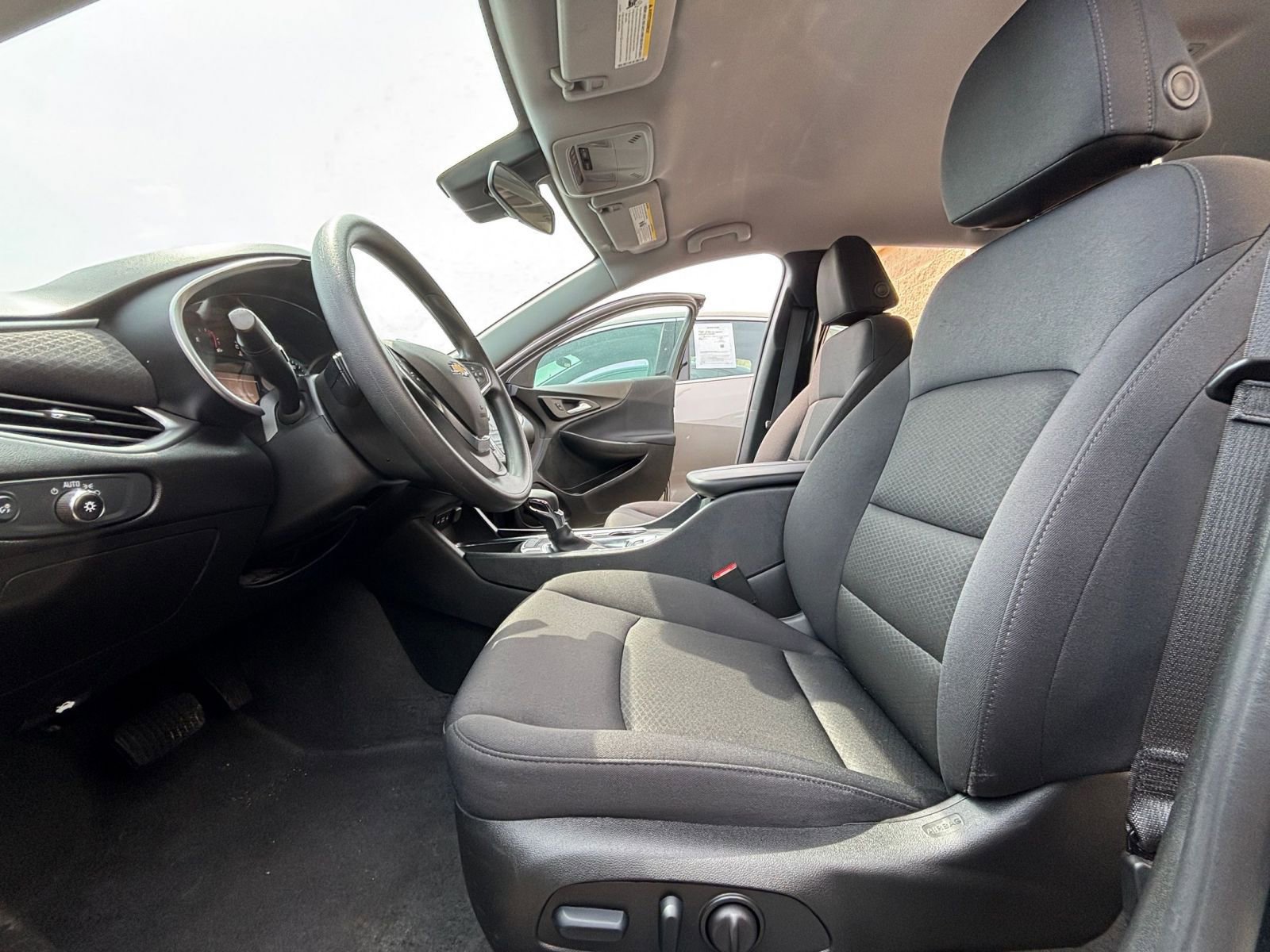 2024 Chevrolet Malibu LT 22