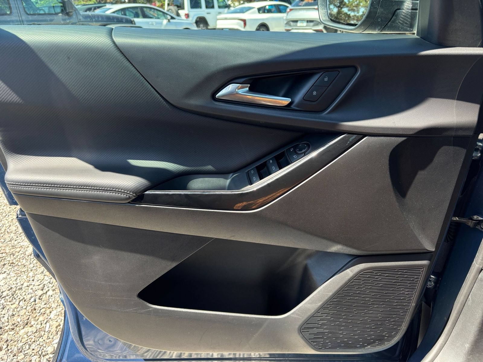 Thumbnail: 2025 Chevrolet Equinox - 18