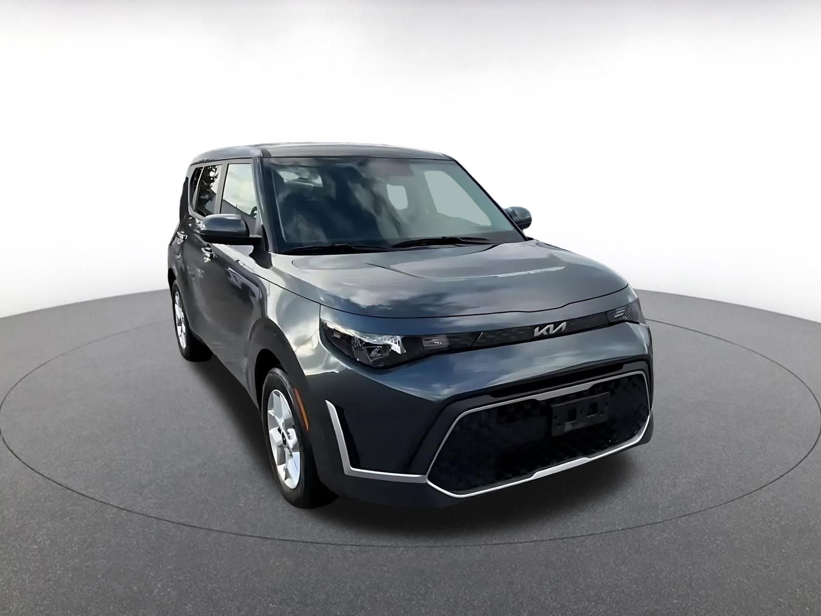 Thumbnail: 2025 Kia Soul - 3