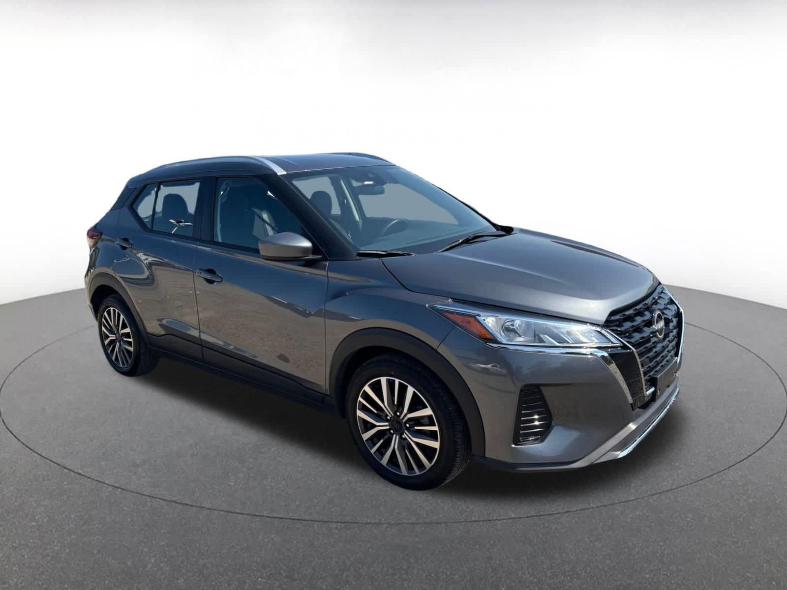 Thumbnail: 2024 Nissan Kicks - 1