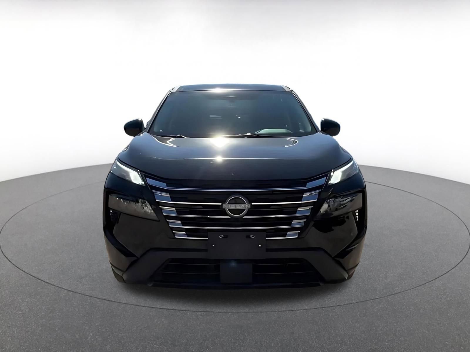 Thumbnail: 2025 Nissan Rogue - 4