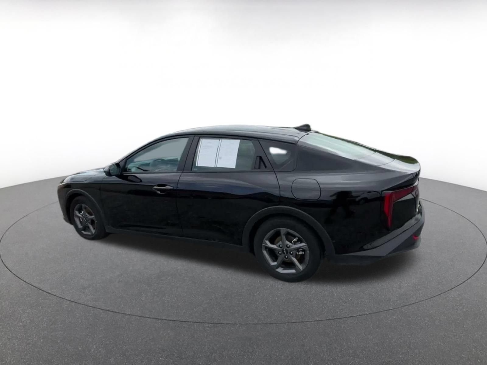 Thumbnail: 2026 Kia K4 - 9